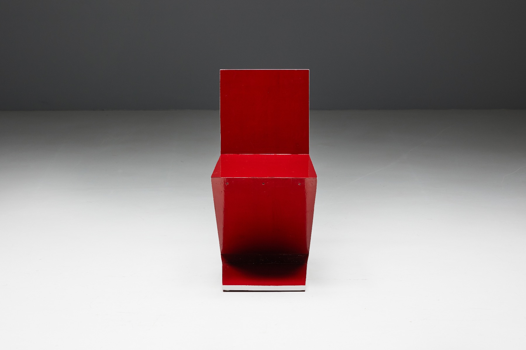 Gerrit Rietveld Red Laquer Zig Zag Chair for Cassina - 1930s