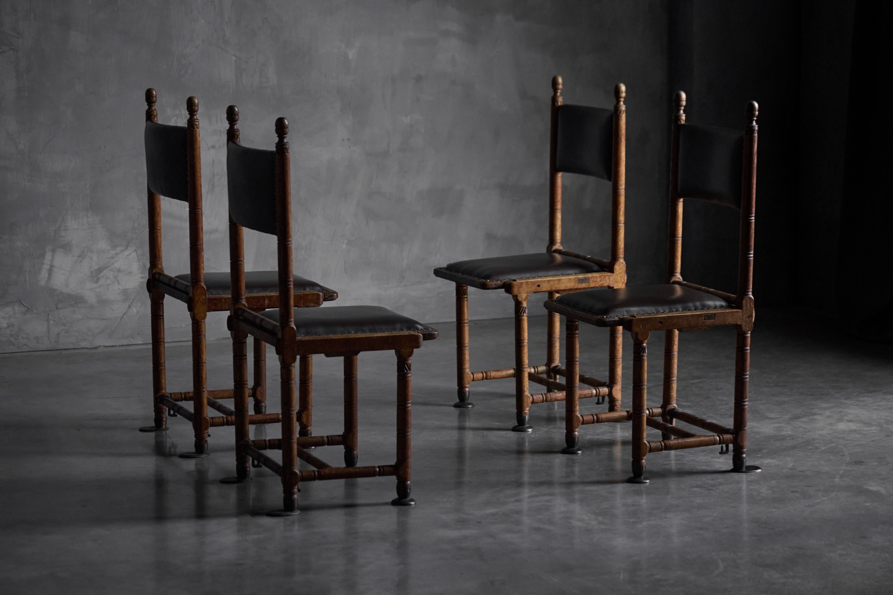 Arts & Crafts Chairs by H.P. Berlage, Netherlands - Early 20th Century