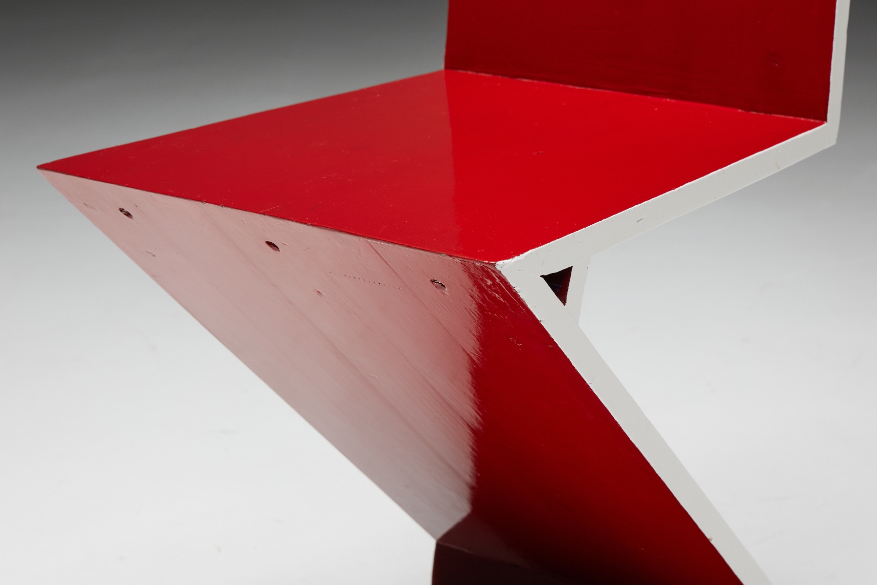 Gerrit Rietveld Red Laquer Zig Zag Chair for Cassina - 1930s