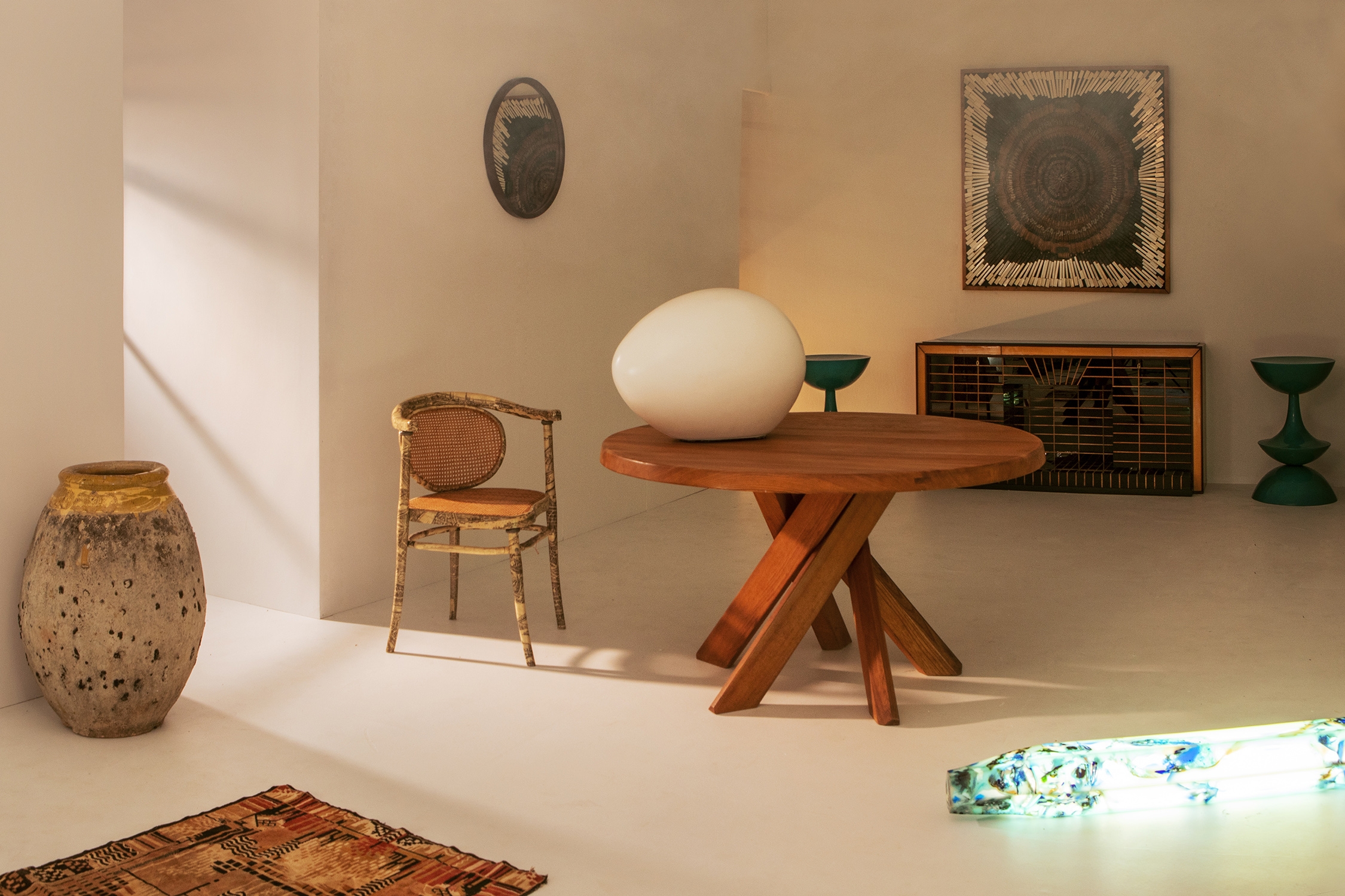 Pierre Chapo Round Dining Table In Solid French Elm - 1960s
