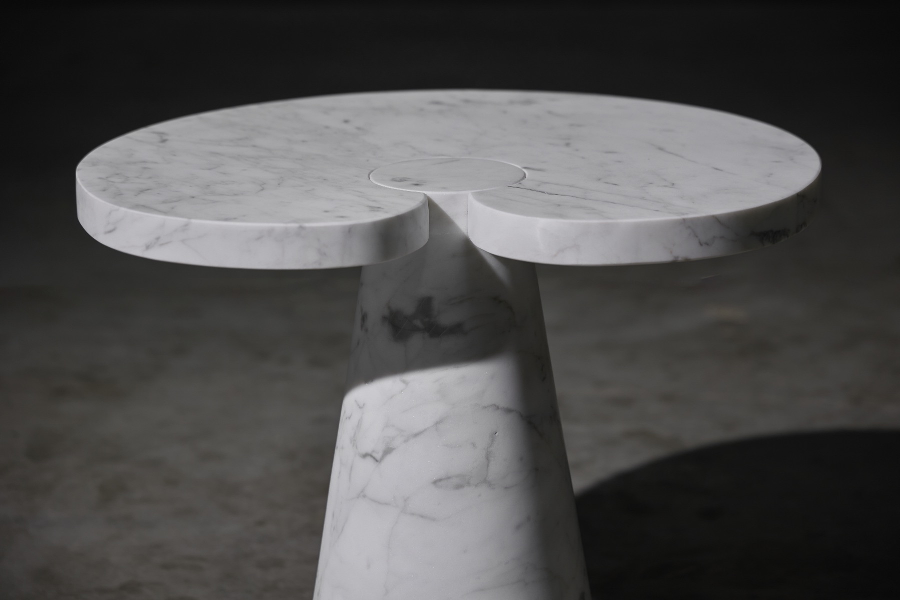 Mid century Italian marble side table by Angelo Mangiarotti