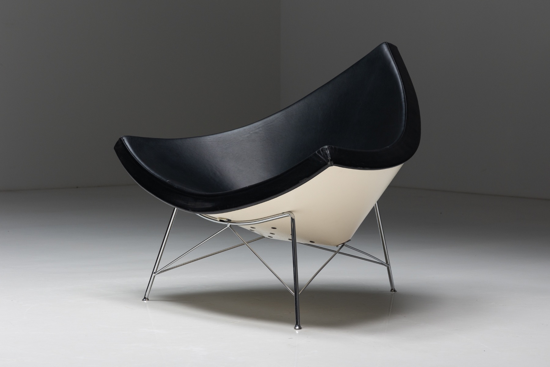 Premium Vitra Coconut Chair by George Nelson