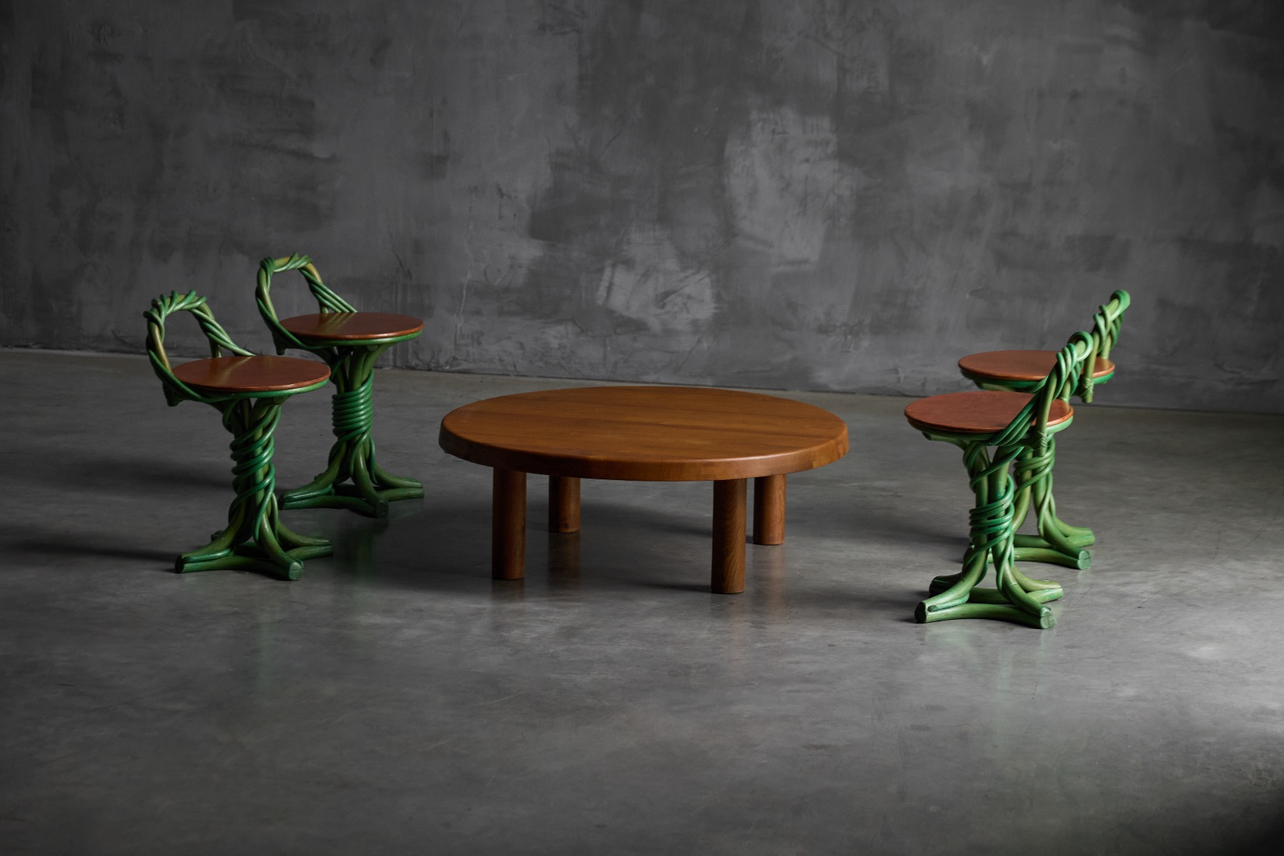 Decorative vine twist stool with organic silhouette