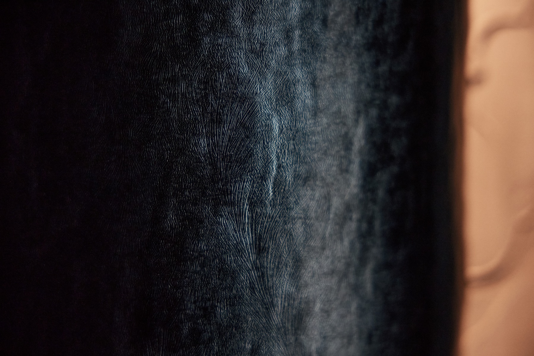 Hammered aluminium light shade 2018