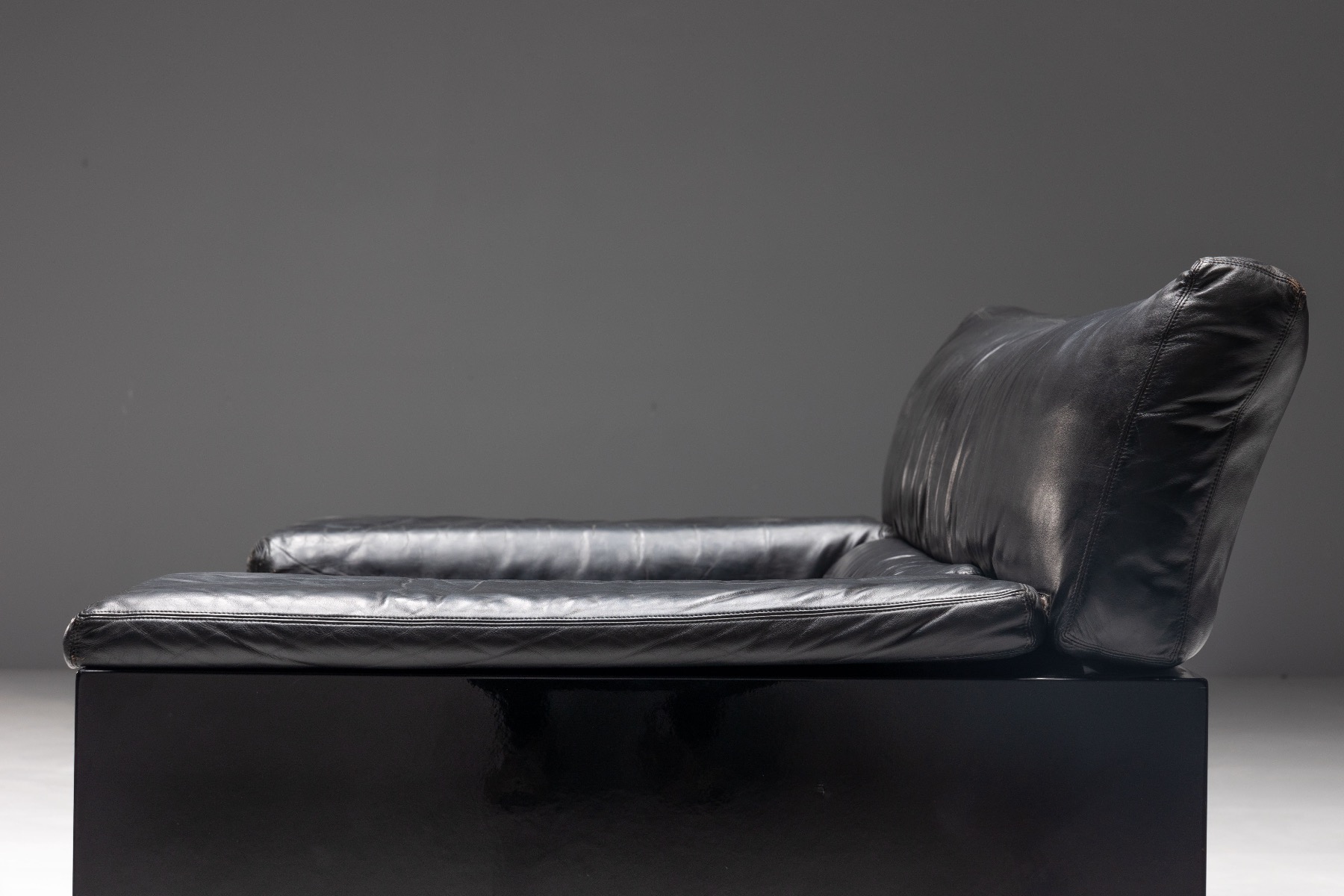 Iconic Brigadier loveseats by Cini Boeri from the 1980s