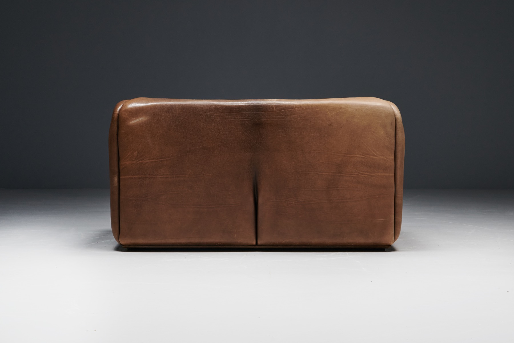 Iconic De Sede DS-47 sofa from the 1970s