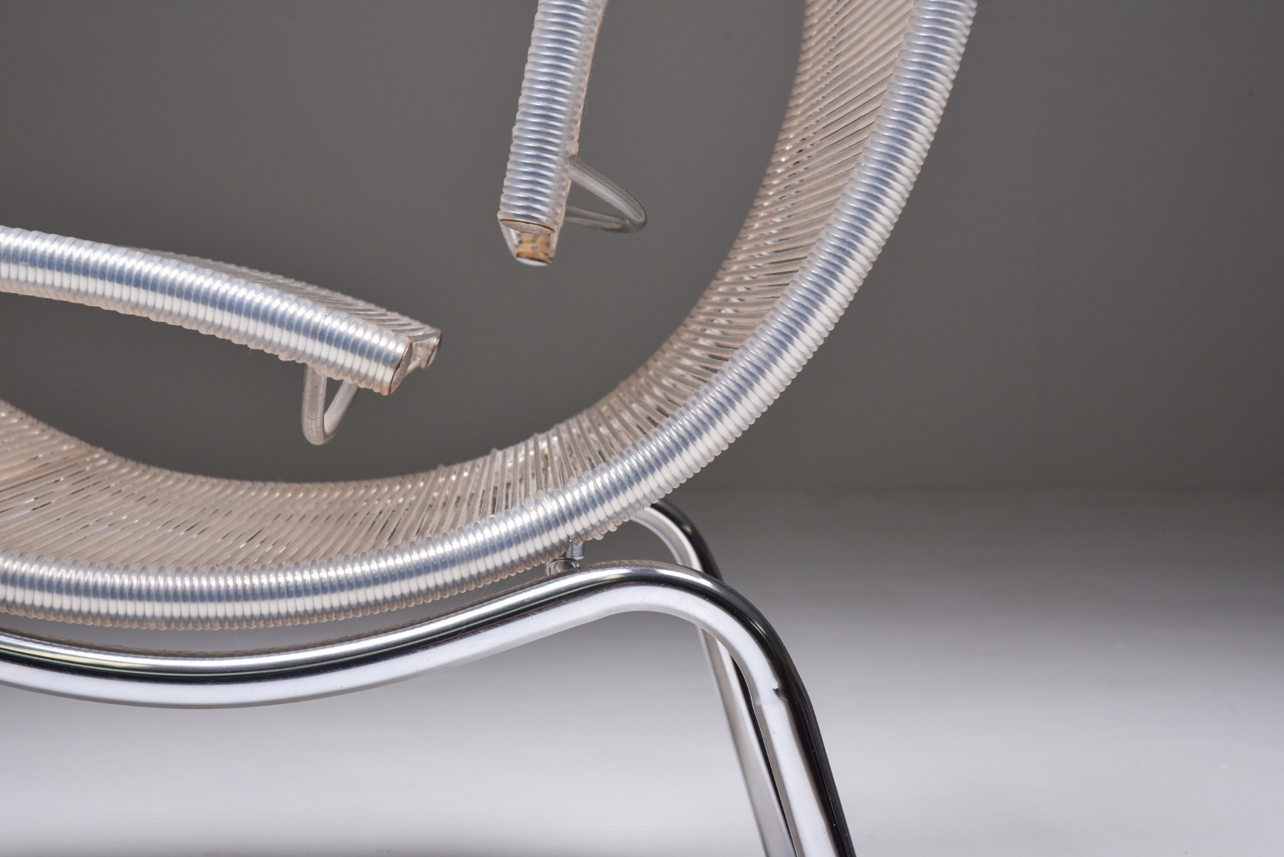 Iconic postmodern wire chairs in chrome from the 1960s