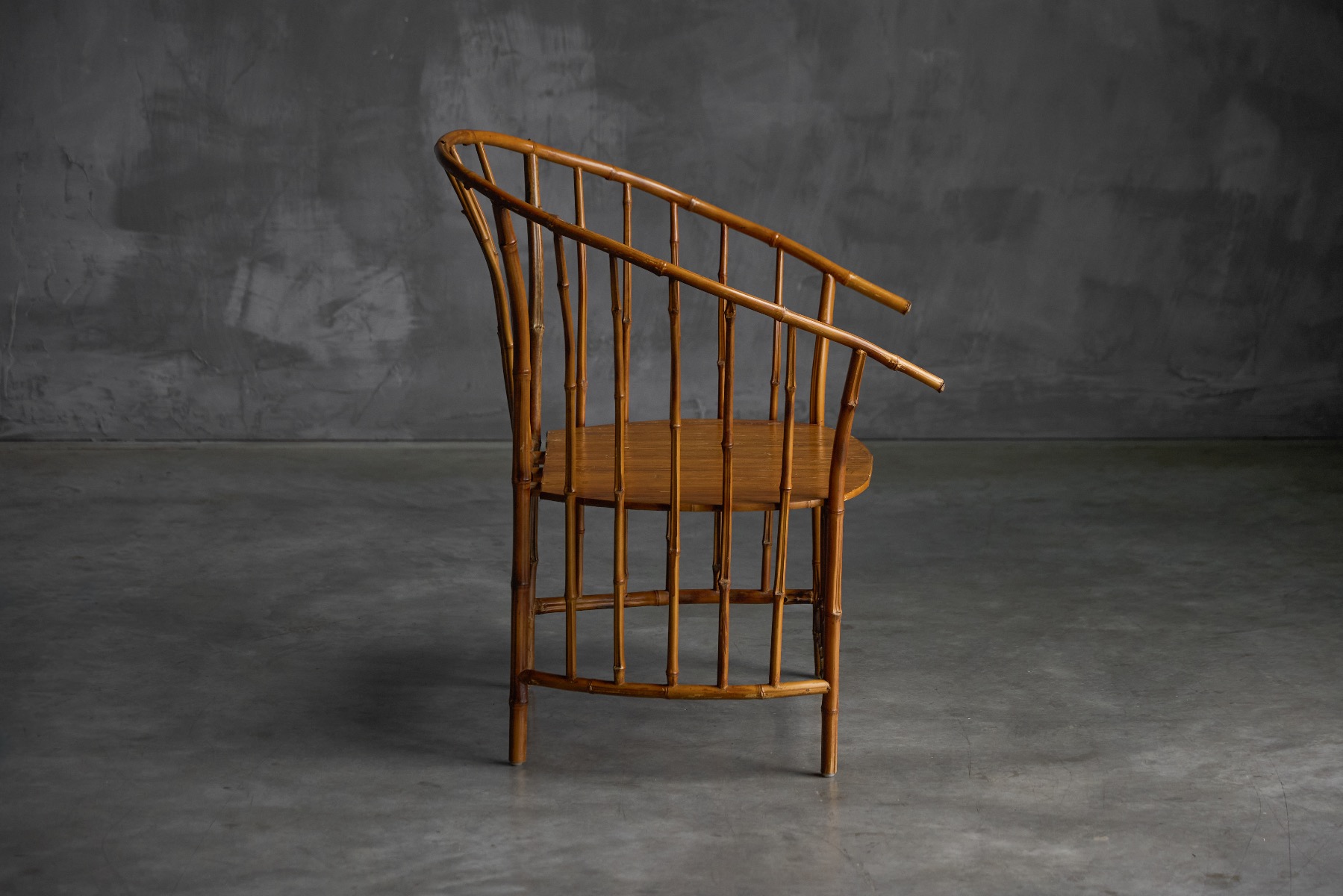 Sculptural bamboo armchairs with organic proportions
