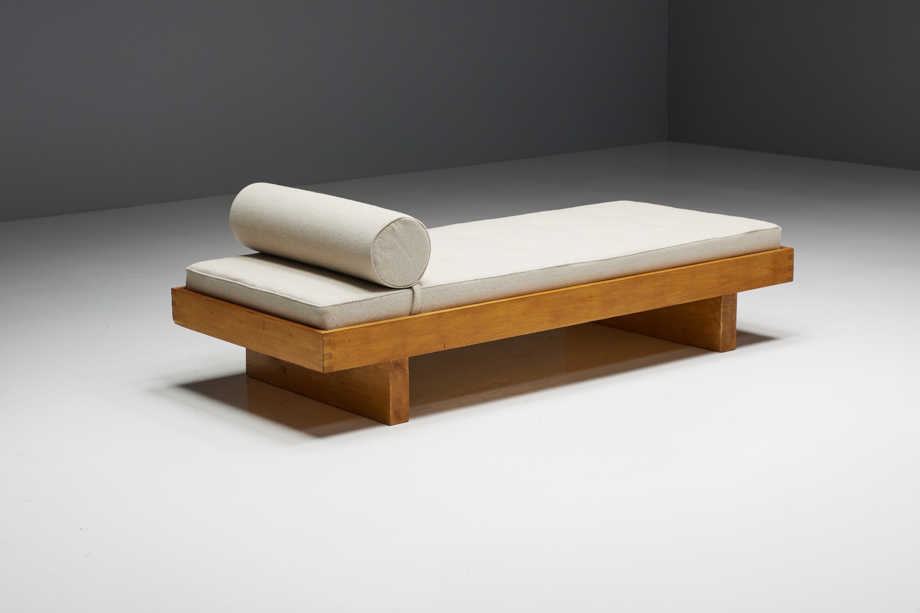 Mid century French daybed 1960s