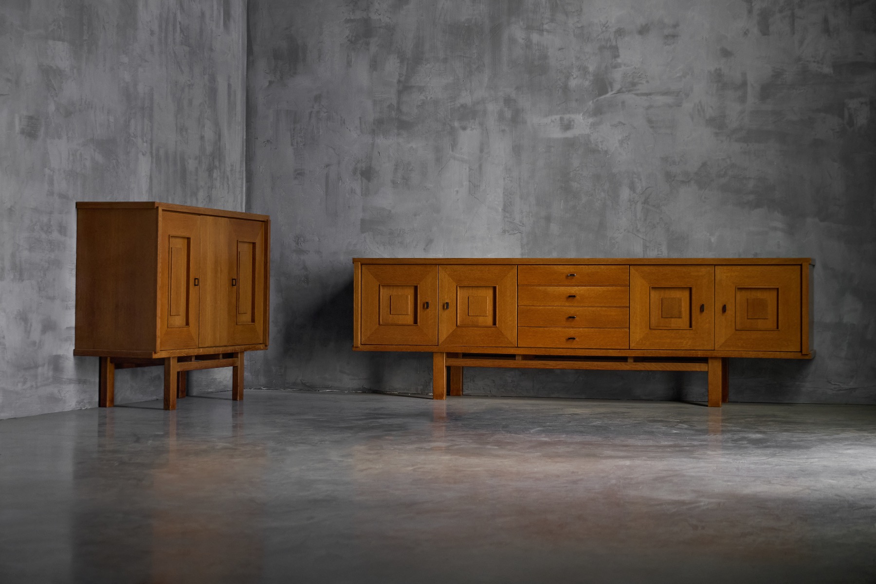 Minimalist brutalist oak sideboard from the 1960s