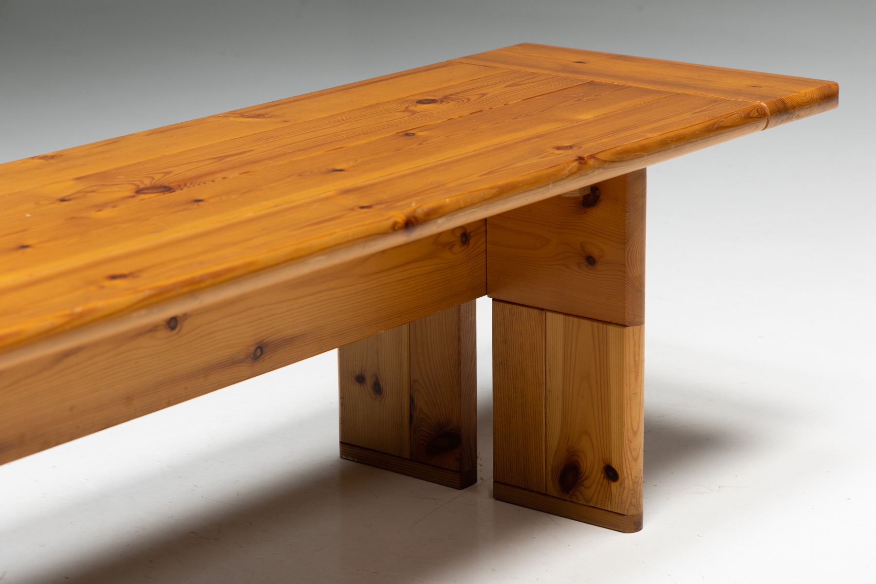 Retro brutalist bench in Silvio Coppola style