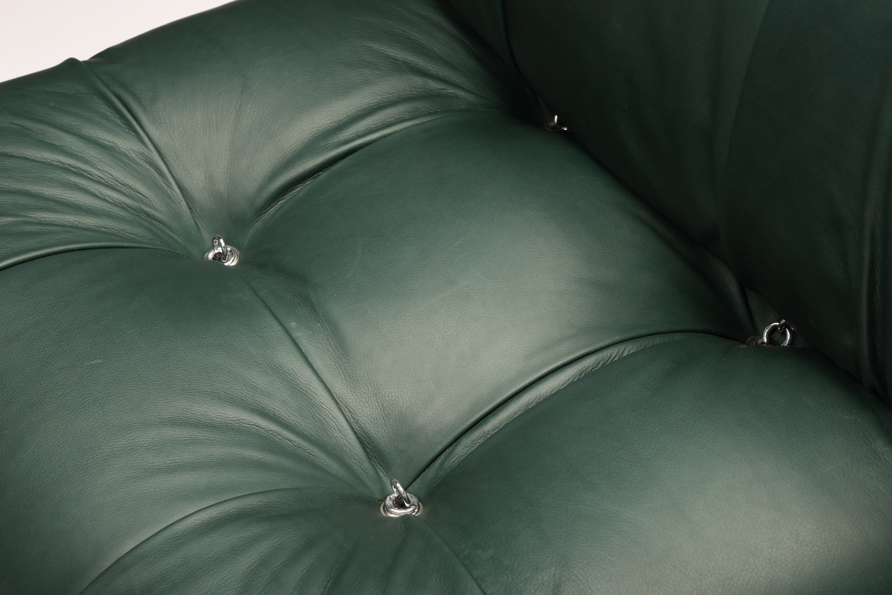 Retro Camaleonda by Mario Bellini in green leather style