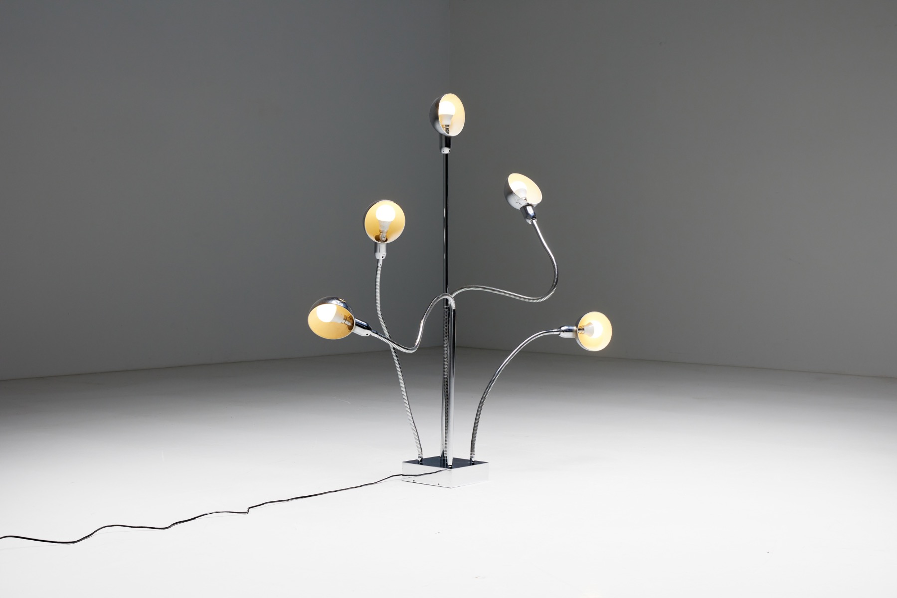Retro Hydra floor lamp from the 1970s style