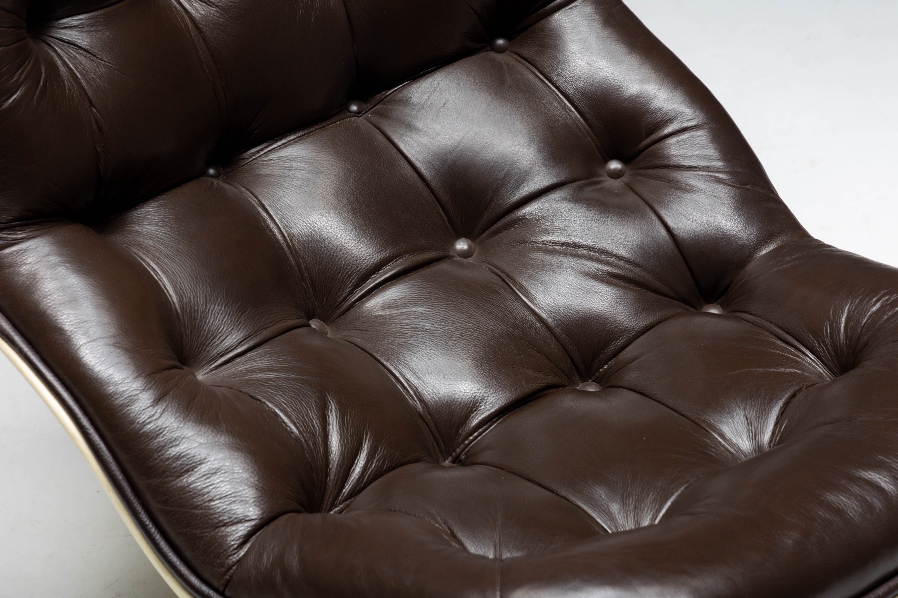 Retro lounge chair in Georges van Rijck Beaufort style