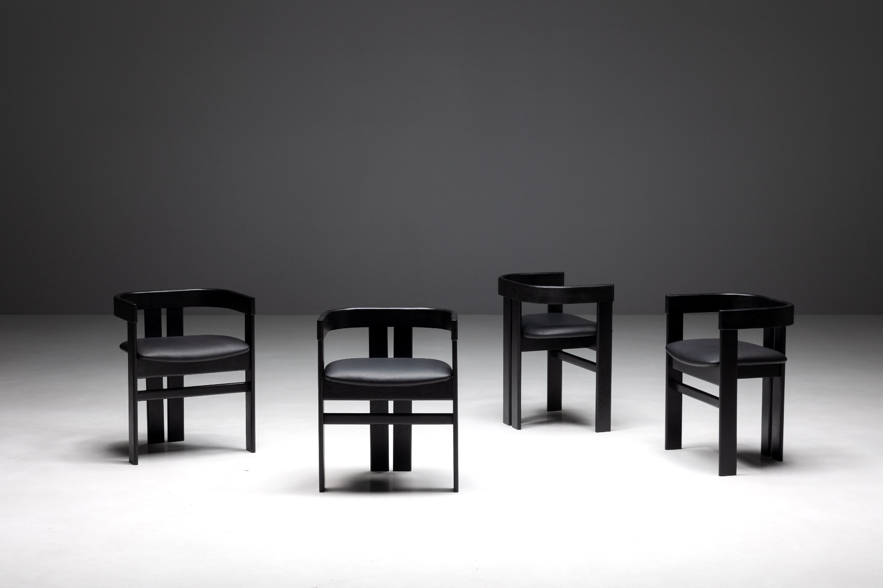 Retro Pigreco chairs in Tobia Scarpa style