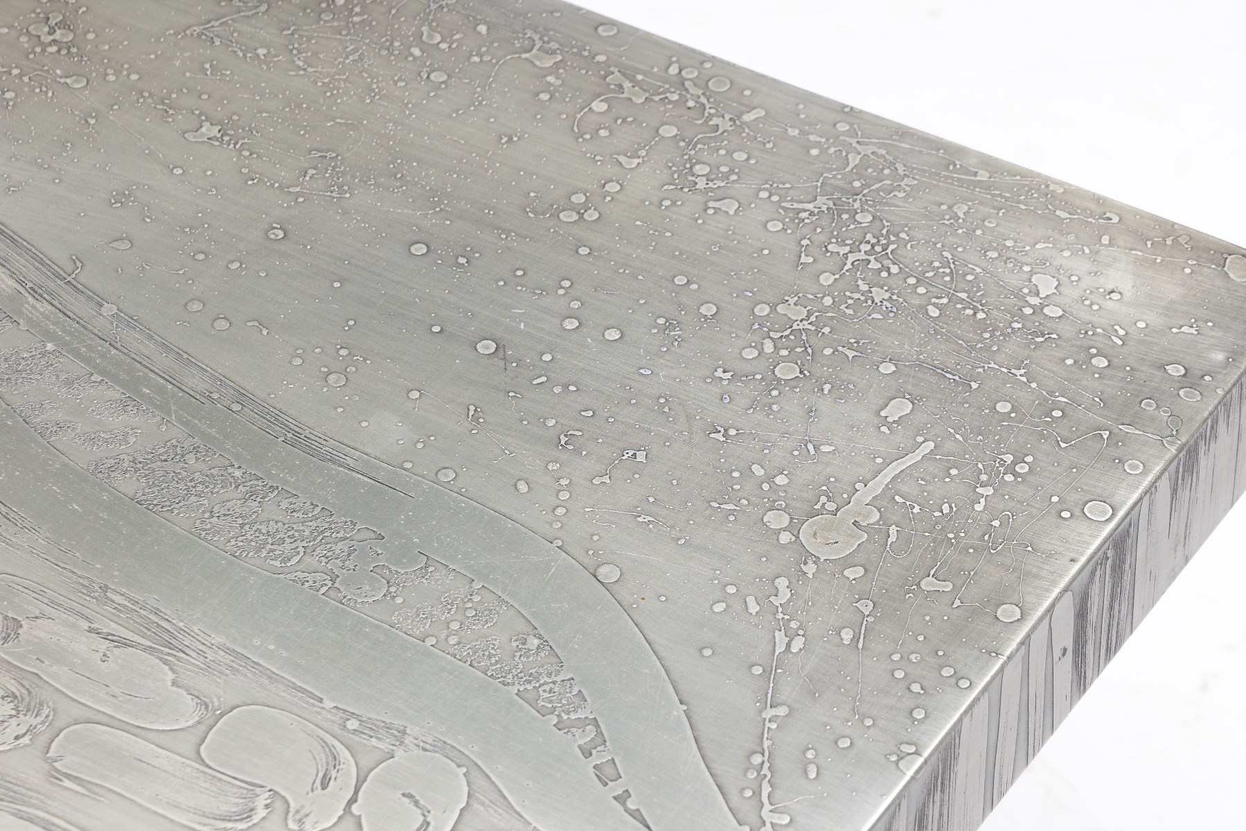 Timeless aluminium coffee table by Marc Dhaenens design