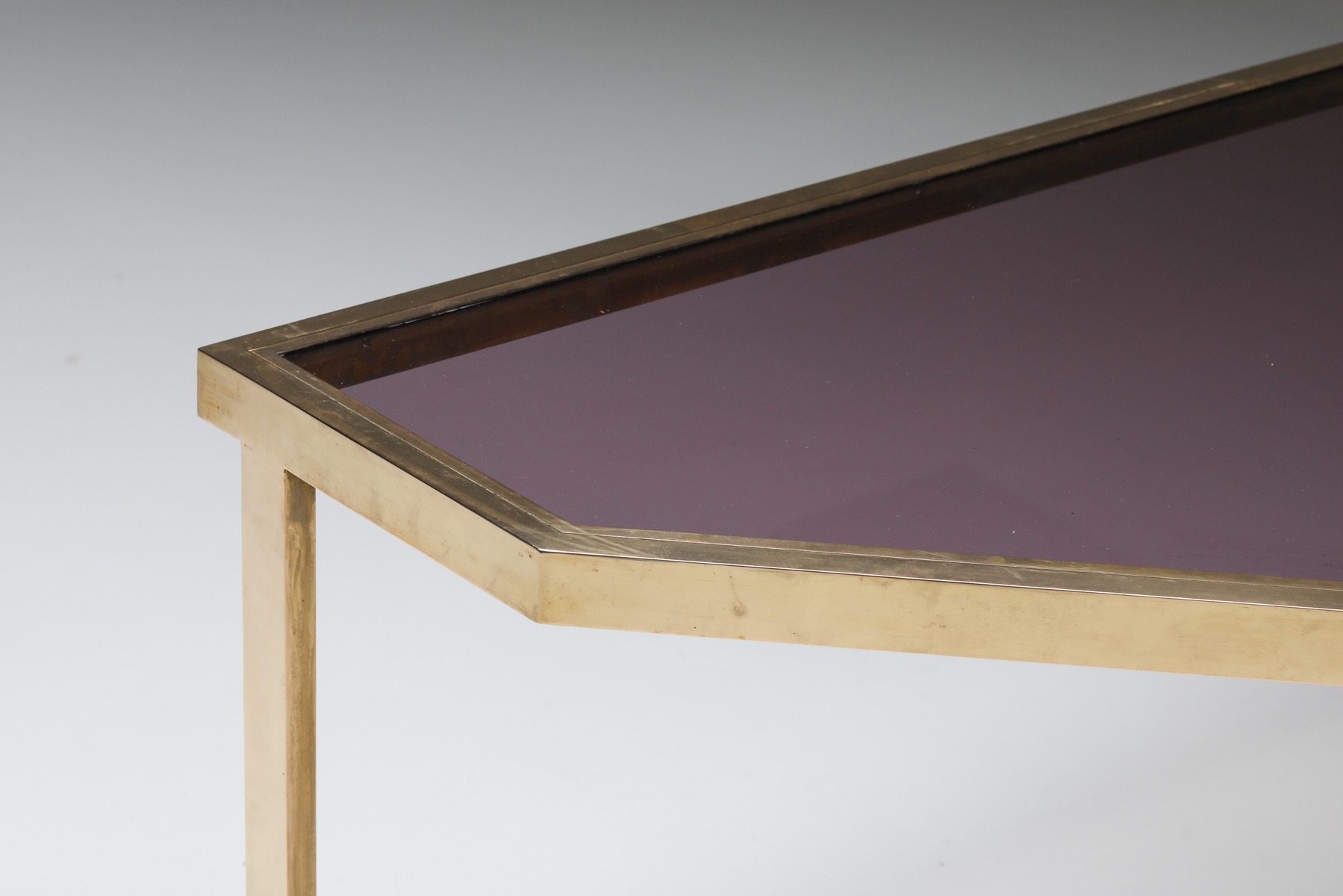 Timeless Regency dining tables in Maison style