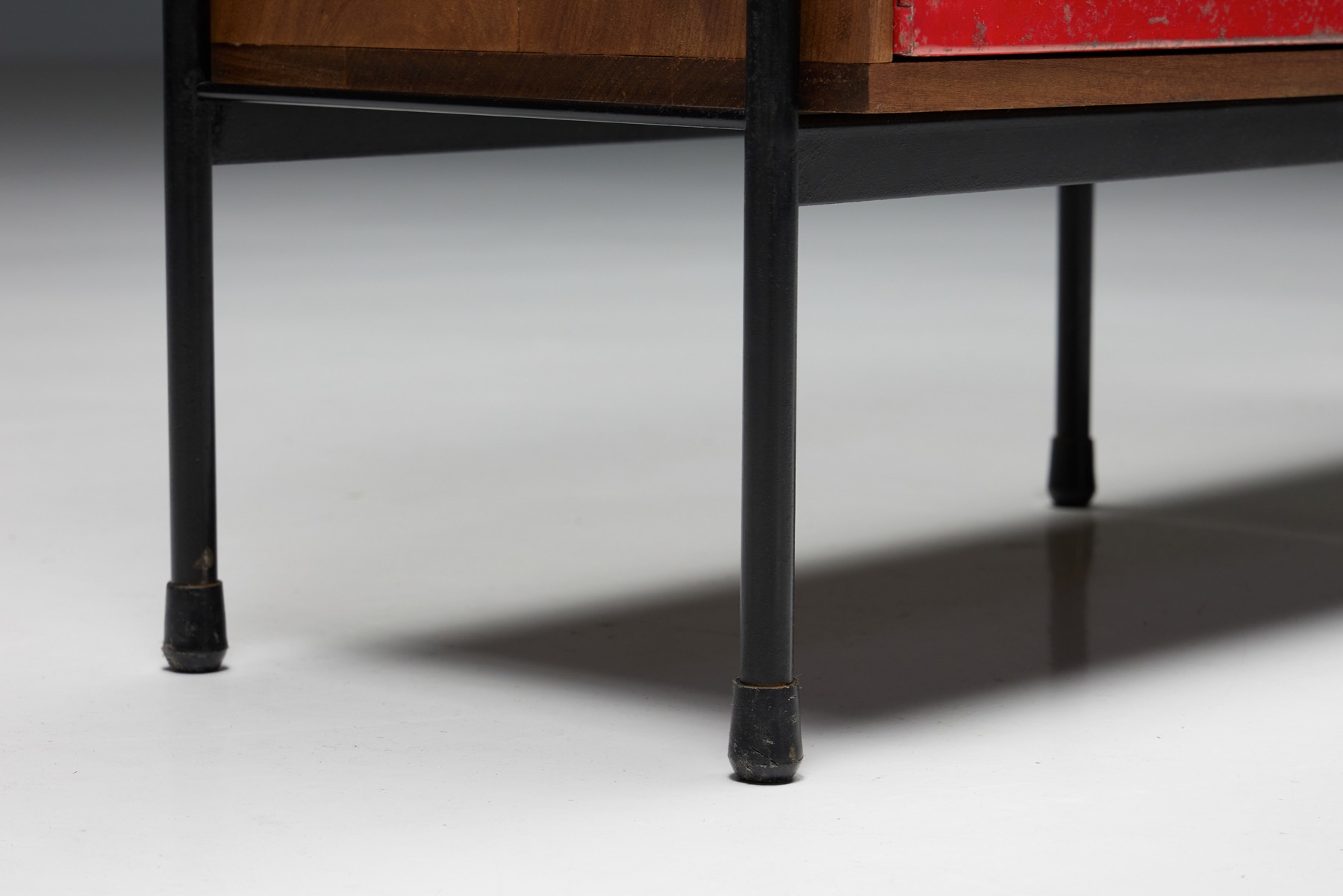Timeless Willy van der Meeren cabinet design