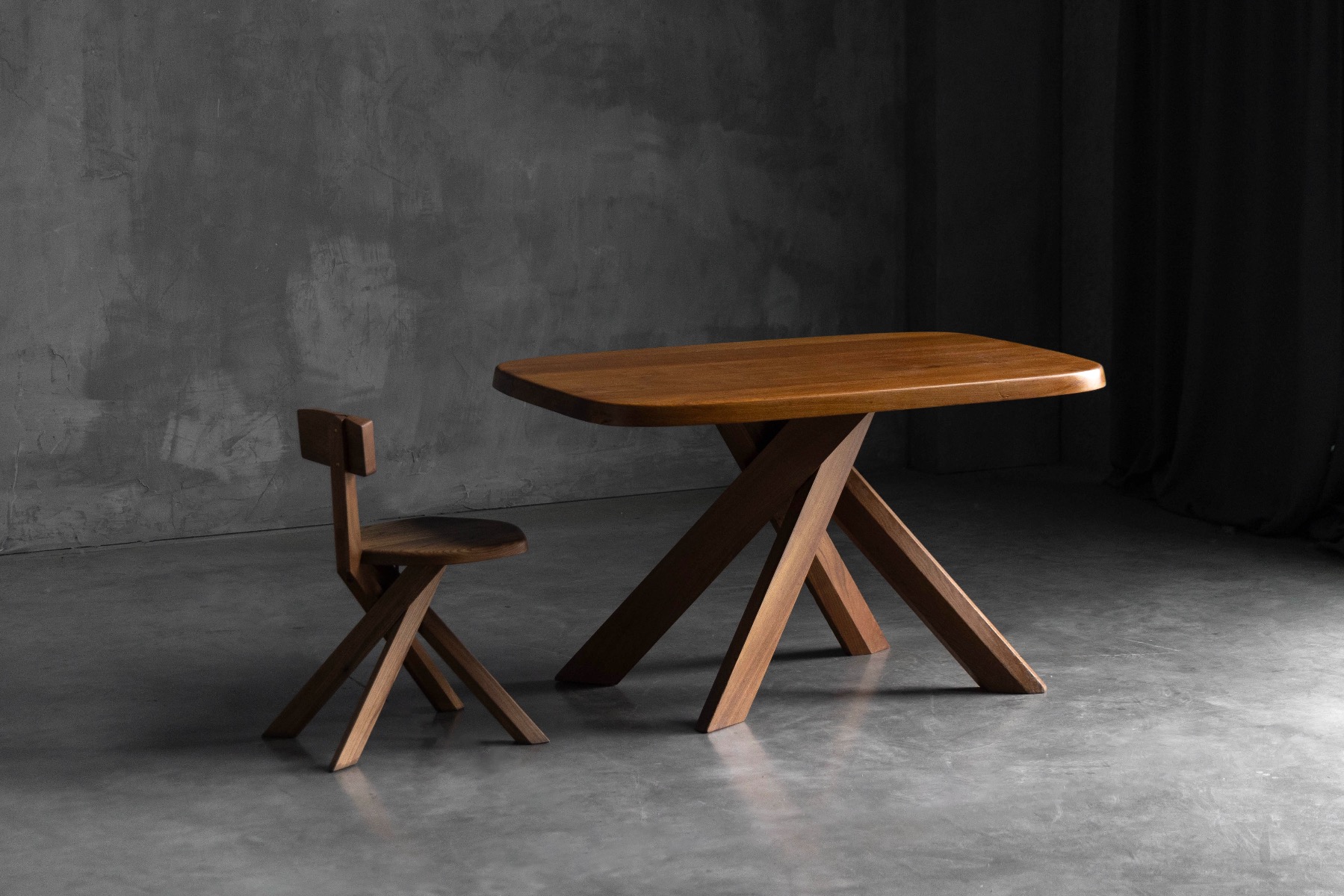 Collectible T35 dining table by Pierre Chapo