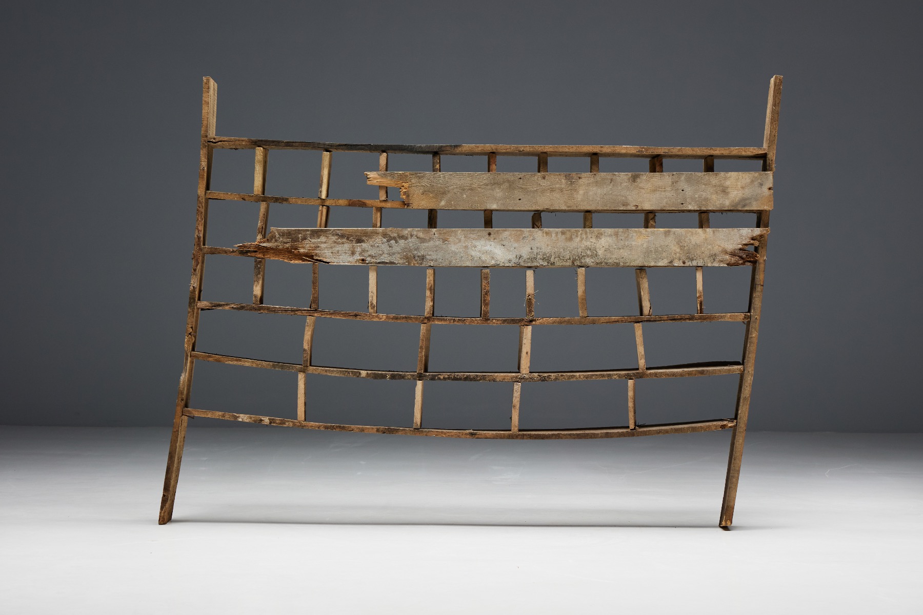 Country style primitive shelving unit in wood