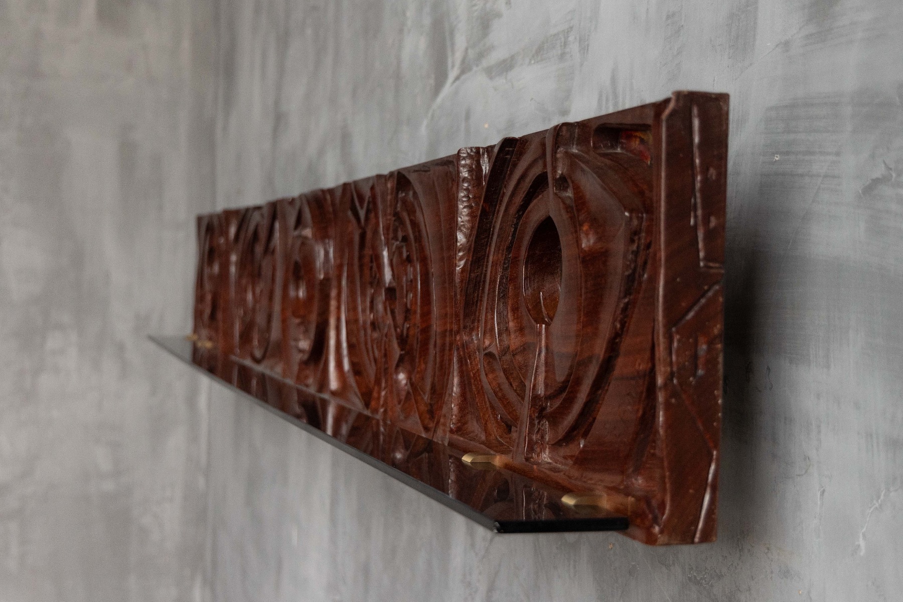 Gianni Pinna wood panel with rhythmic carved forms, 1970s