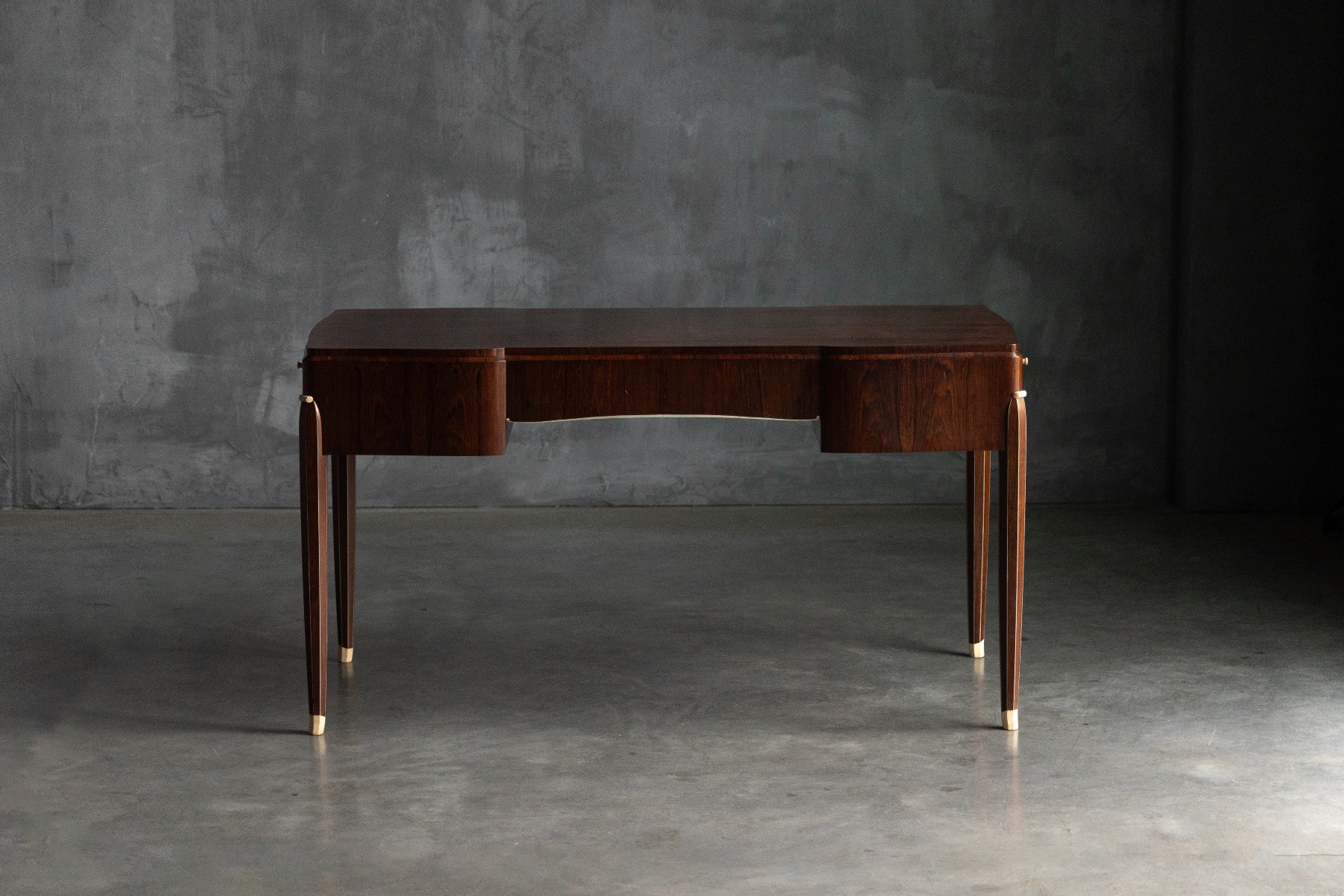 French modern Art Deco desk from the 1920s