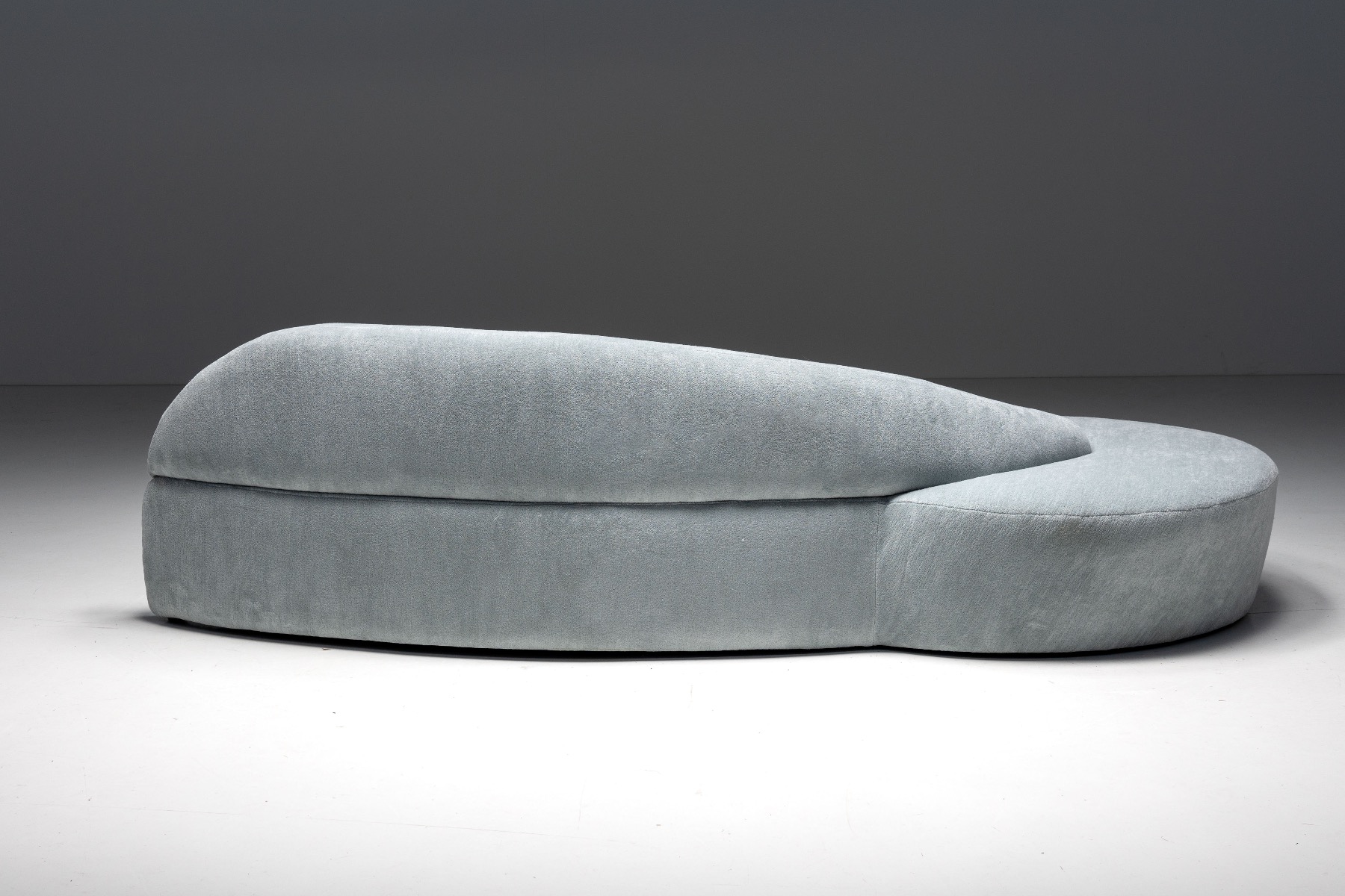 Premium Roche Bobois sofa by Vladimir Kagan design
