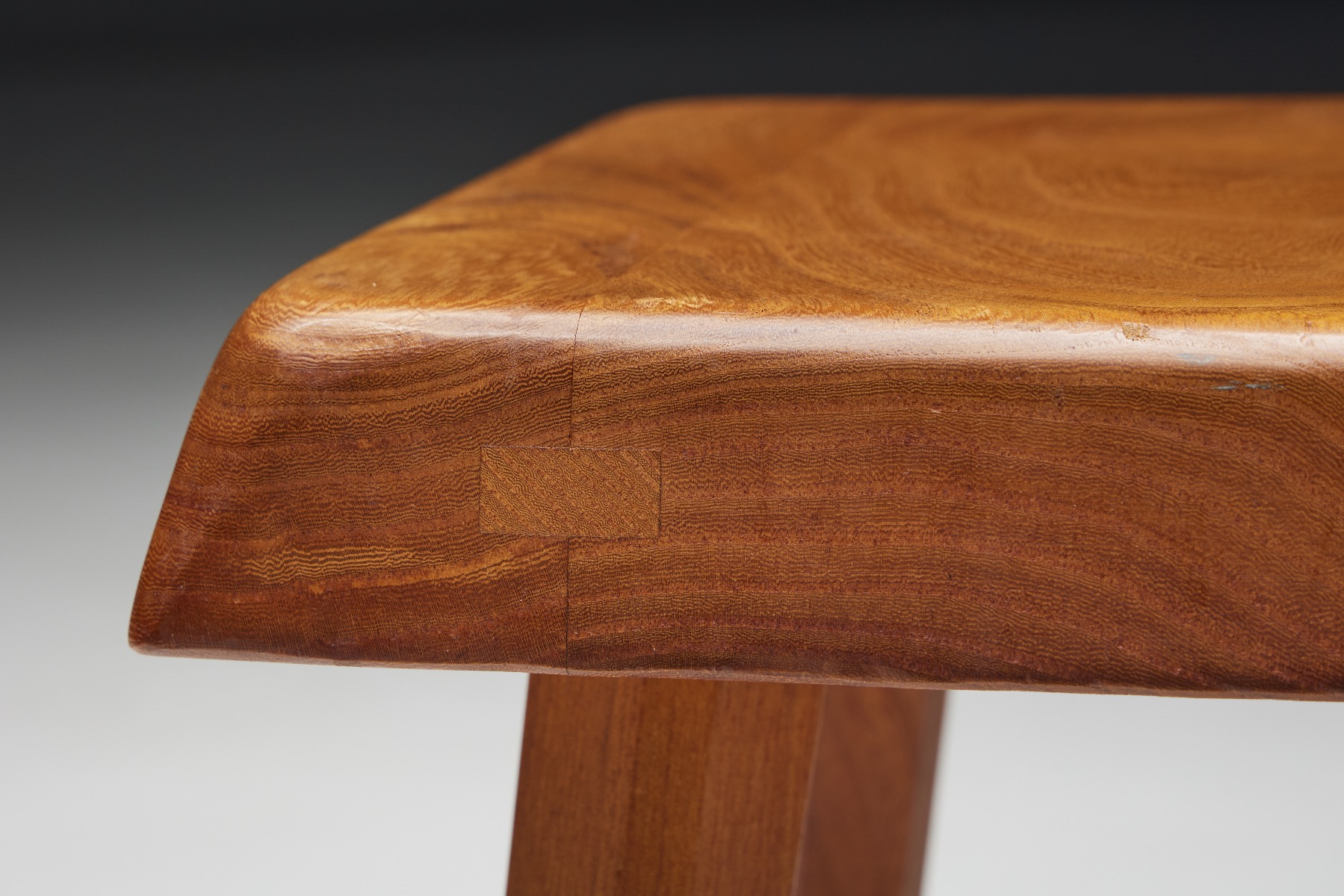 Architectural S01 stool by Pierre Chapo