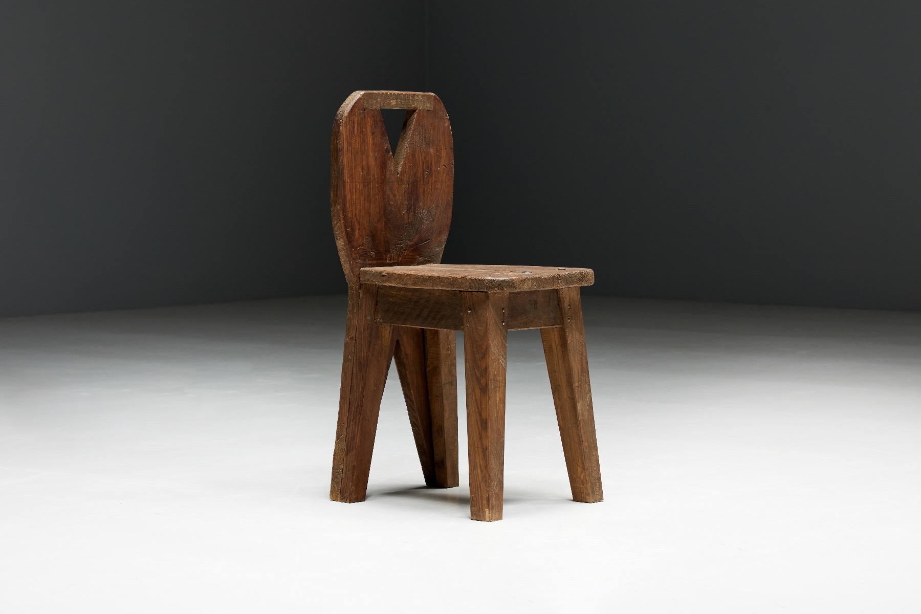 Country style mountain chairs in French design
