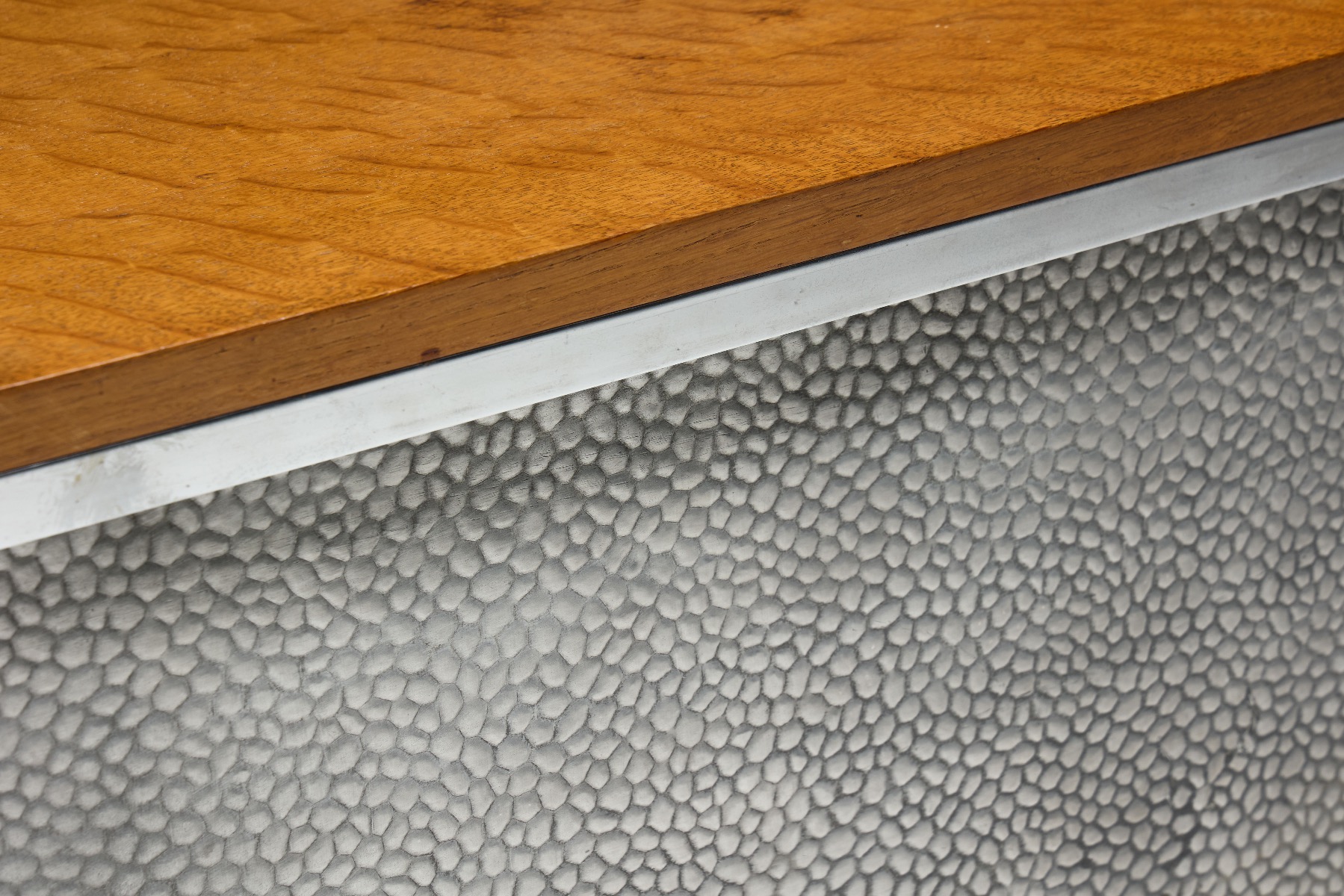 Design classic mid century sideboard with hammered metal details