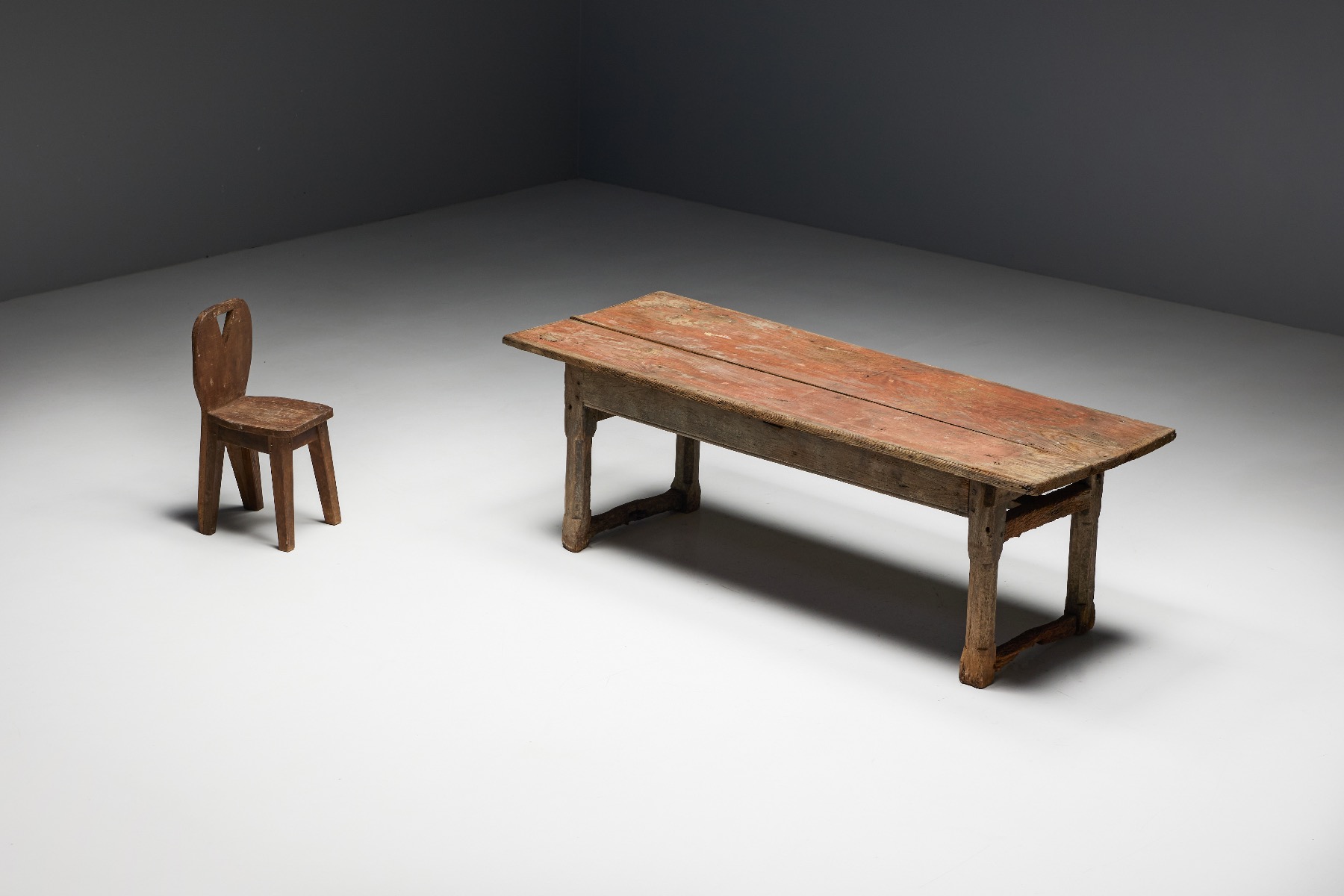 Historic French travail populaire dining table