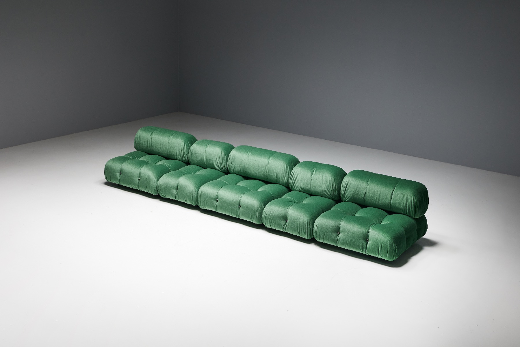 Italian design Camaleonda sofa by Mario Bellini