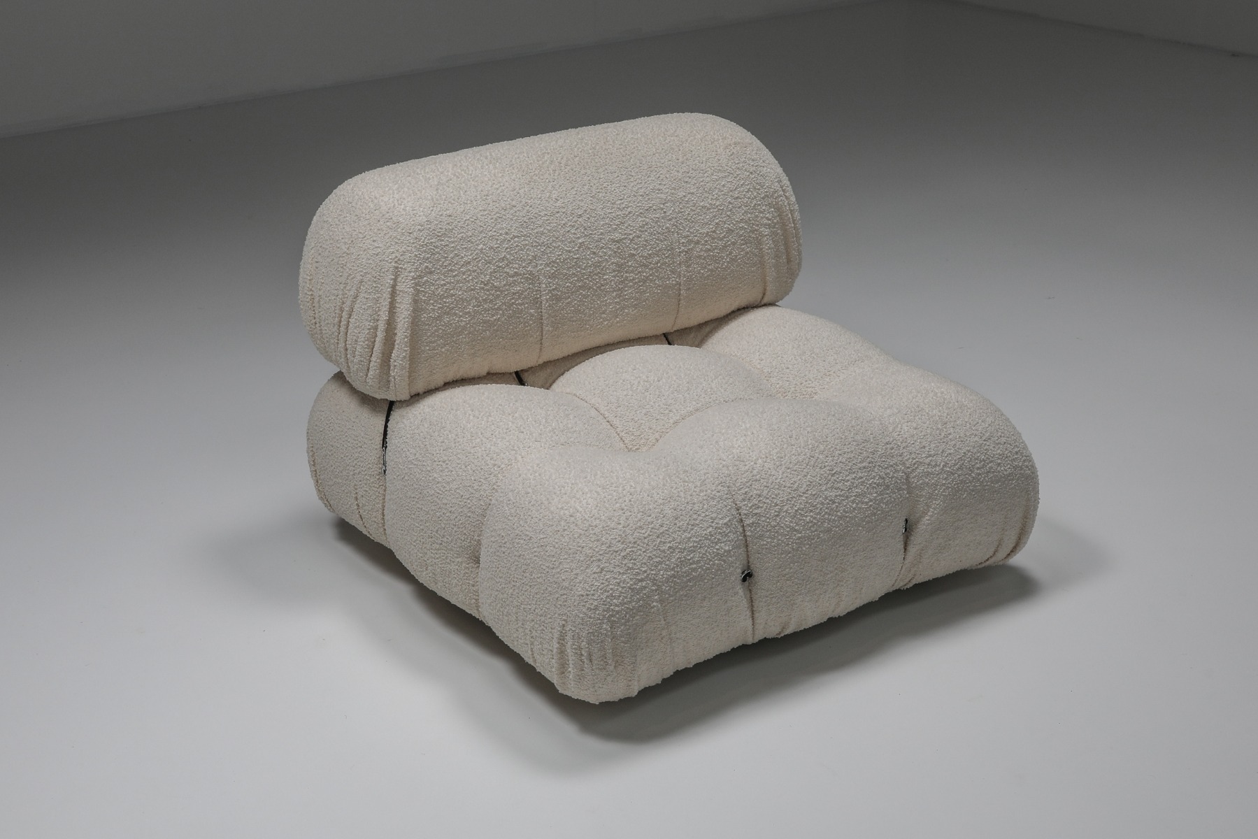 Luxury Camaleonda sofa by Mario Bellini in boucle wool