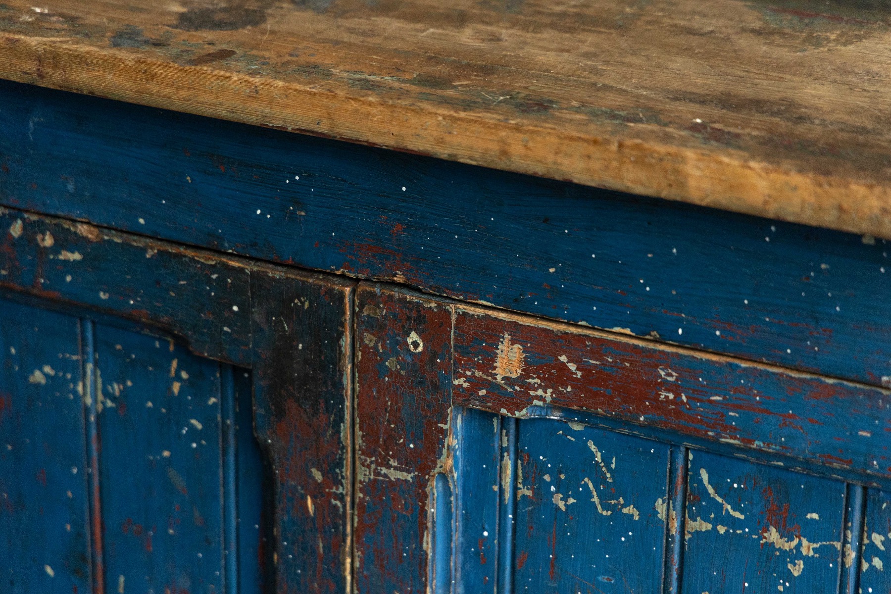 Aged blue wooden sideboard from the 1800s