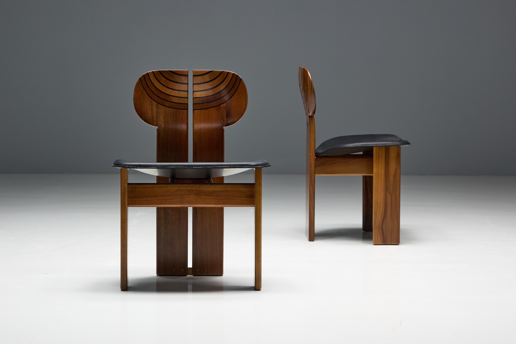 Sculptural Africa chairs by Afra Tobia Scarpa