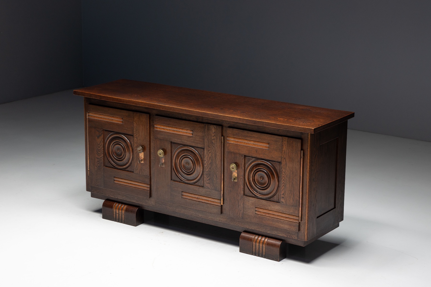 Architectural oak sideboard French design 1940s