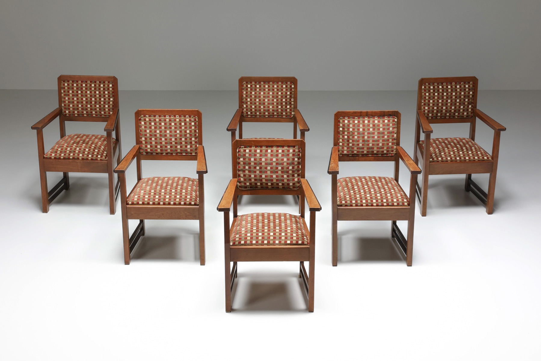 Timeless Amsterdam School armchairs design