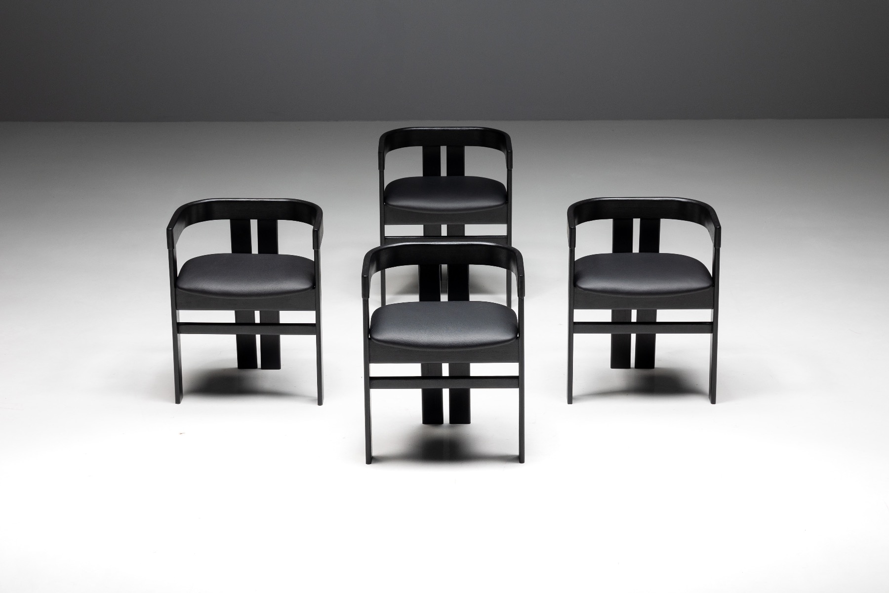 Timeless Pigreco chairs by Tacchini and Tobia Scarpa
