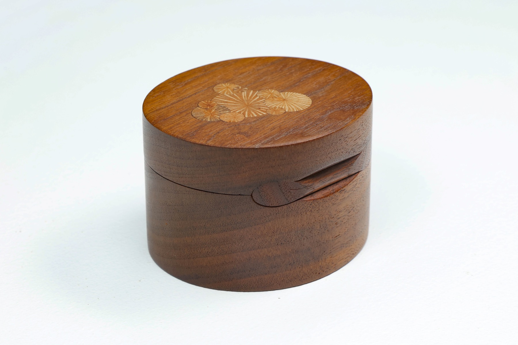 Timeless wood sculpture by Roger Sloan design