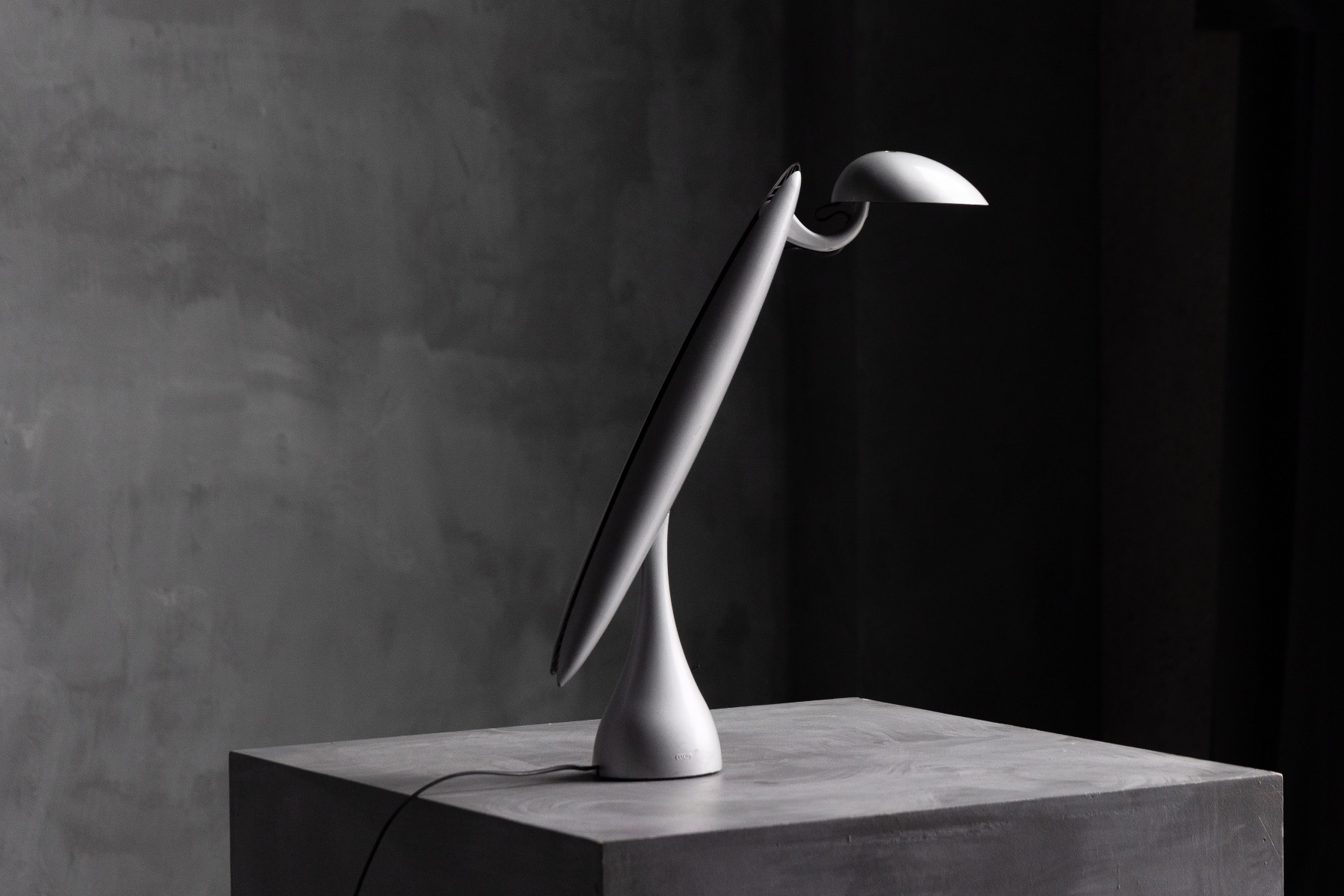 Iconic postmodern Heron desk lamp by Isao Hosoe