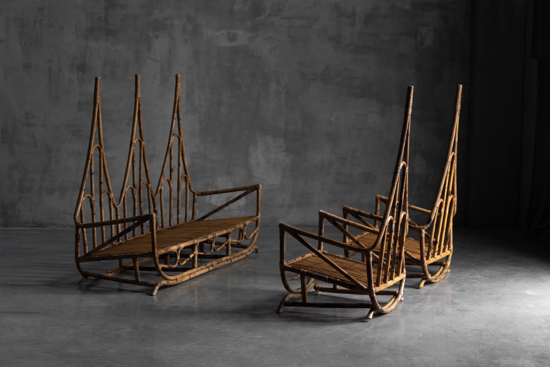 Organic modern bamboo lounge chair with fluid lines