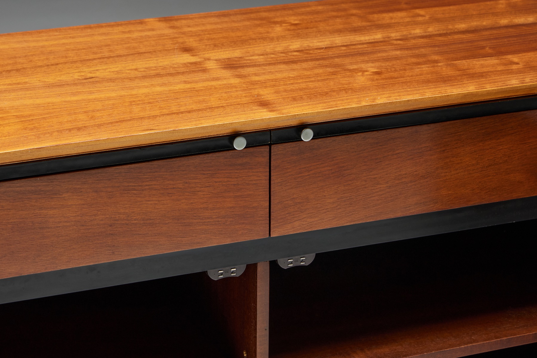 Refined sideboard in rosewood and walnut by De Coene