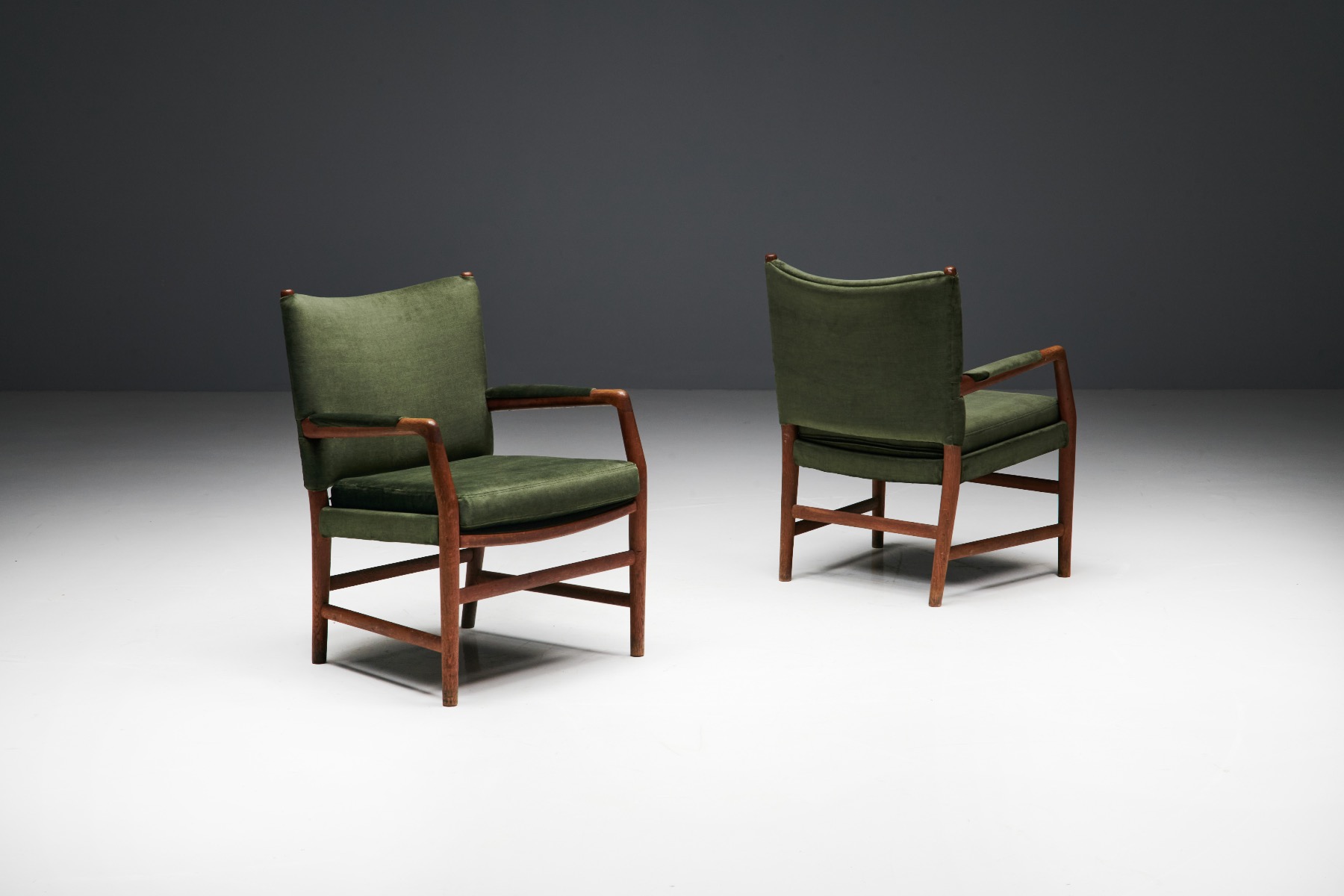 Solid wood conference chairs in Wegner style