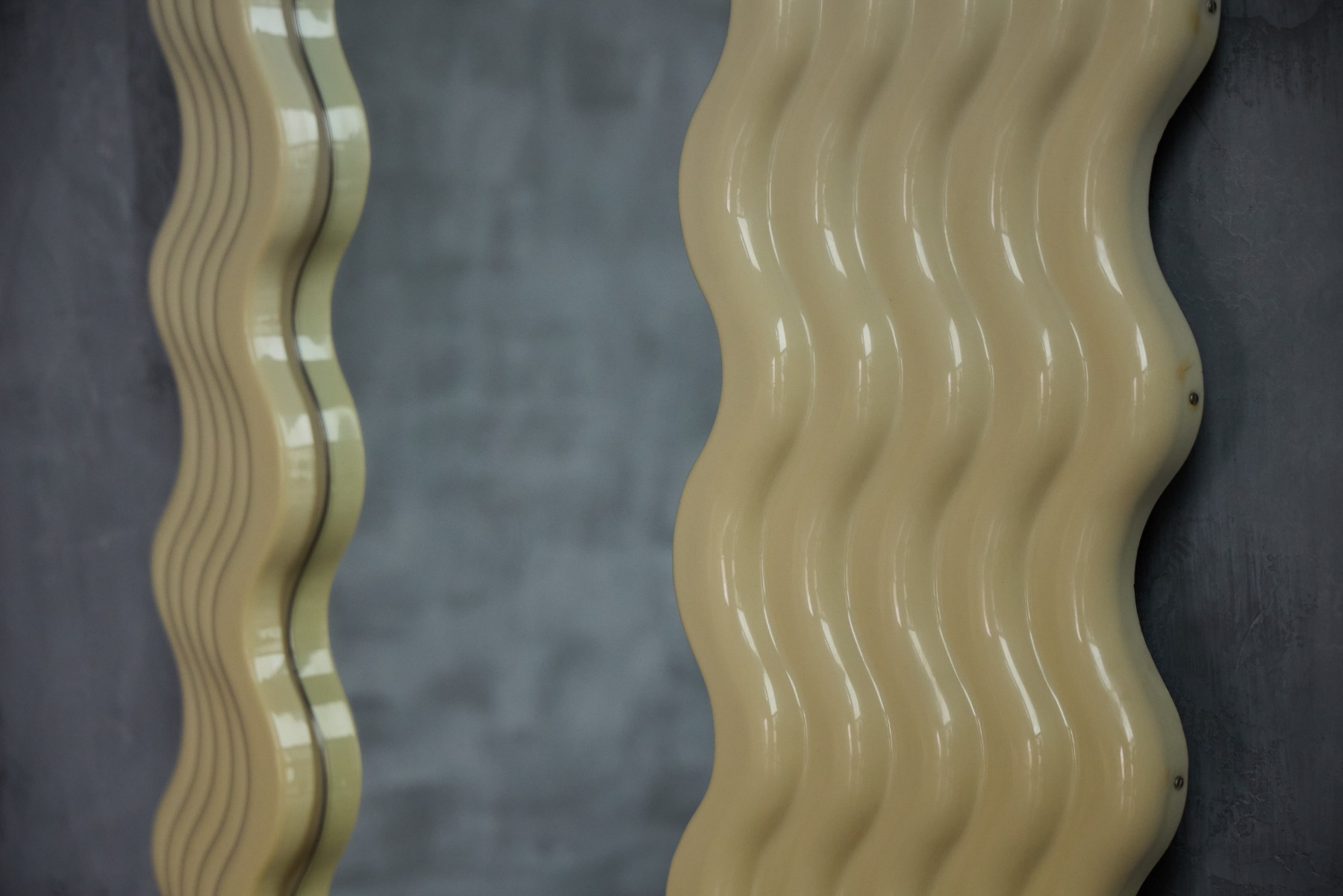 Sottsass Ultrafragola radical design mirror