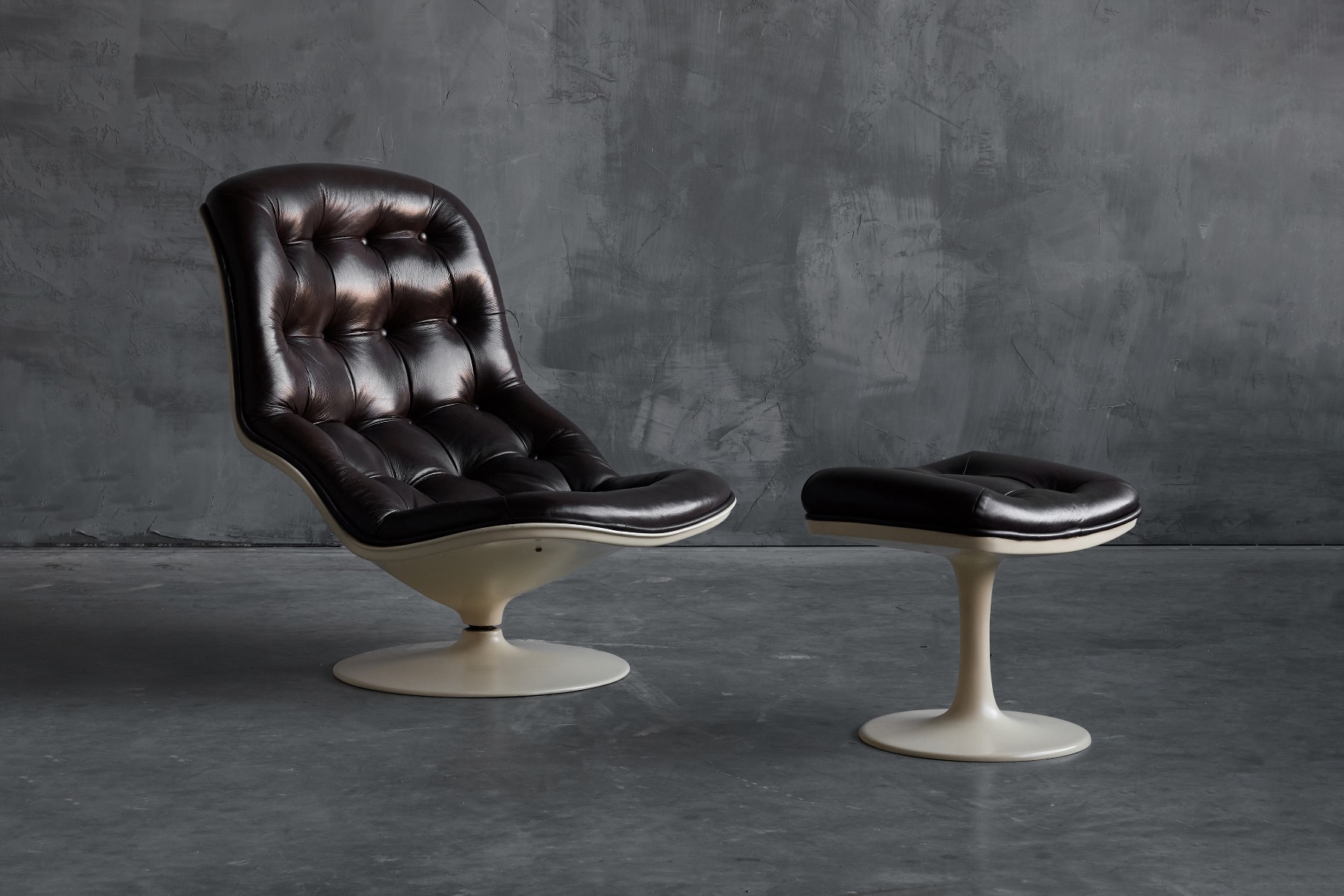 Upholstered lounge chair by Georges van Rijck from the 1970s