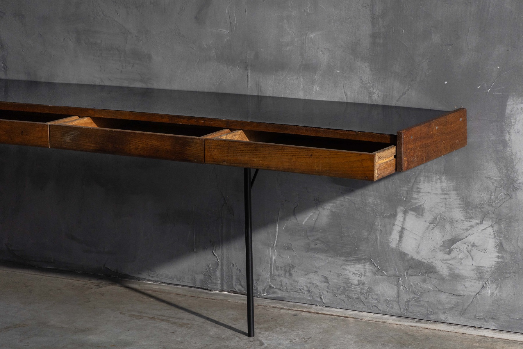 Wall mounted modernist console for display or desk use, 1960s