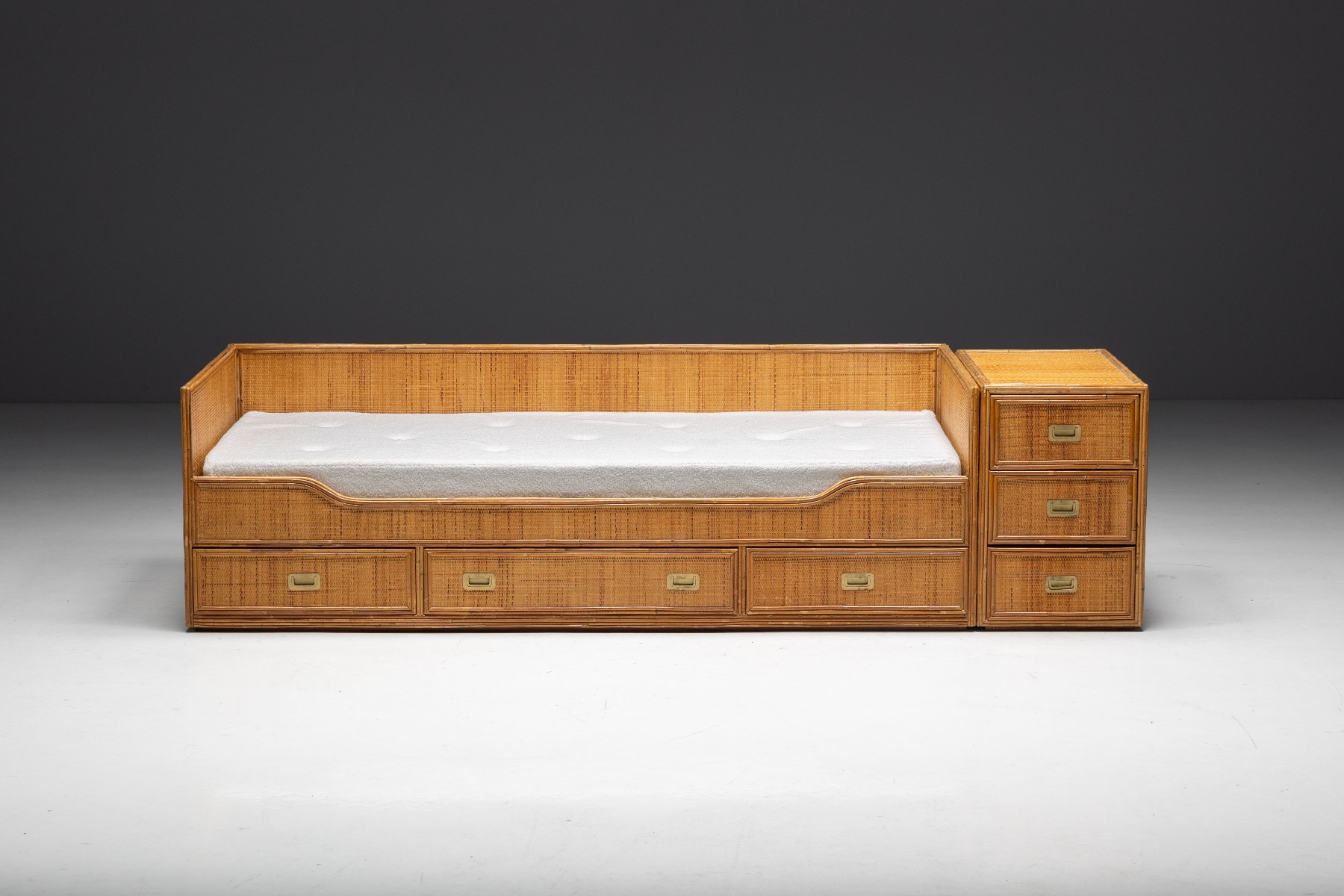 Bamboo lounge daybed designed by Vivai del Sud