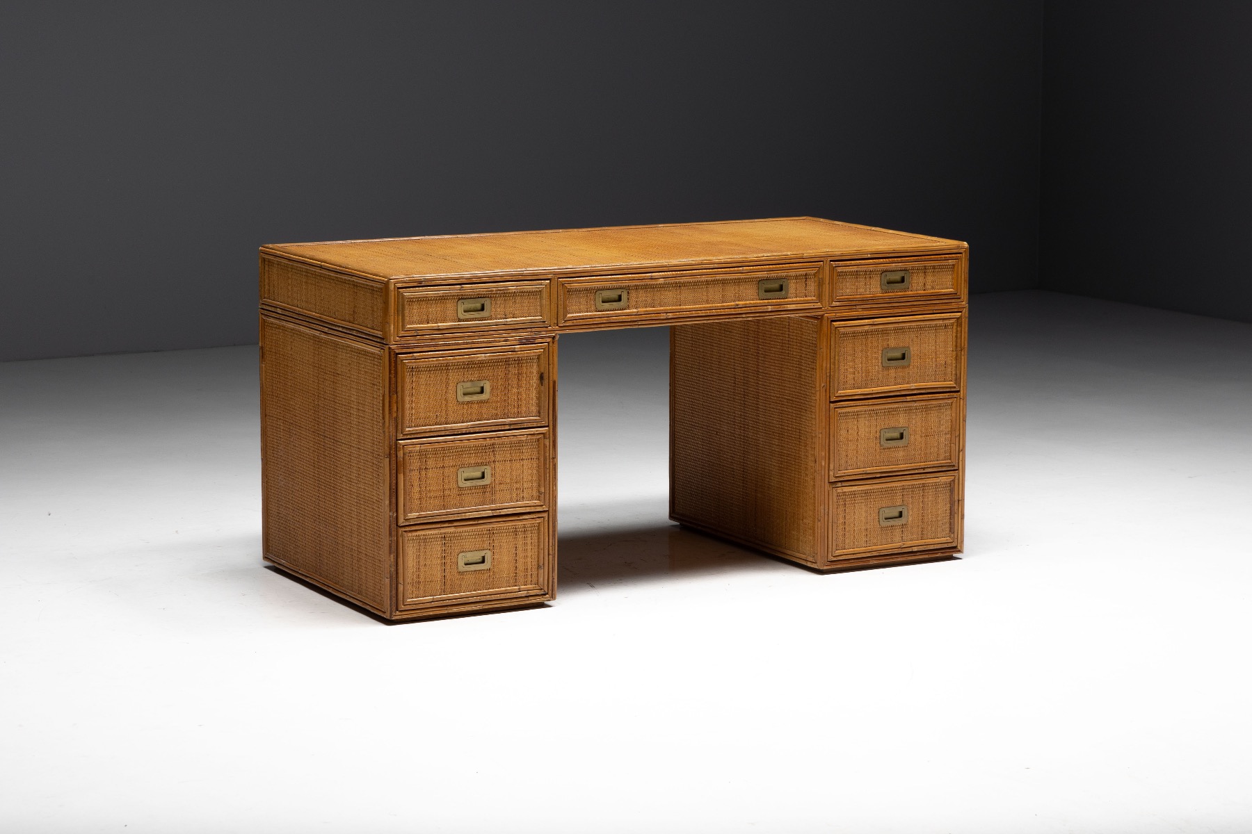 Bamboo writing desk designed by Vivai del Sud