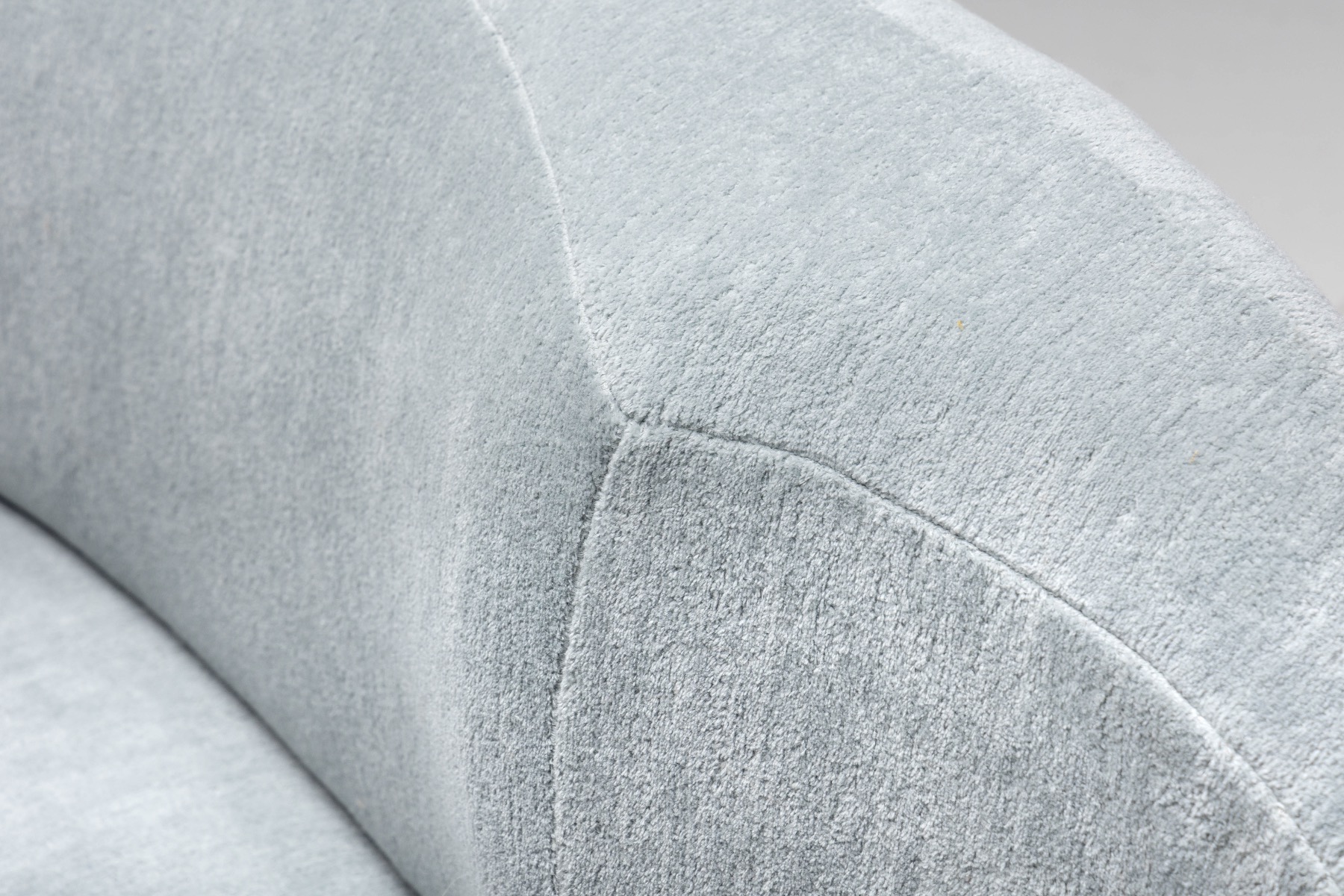 Curved sofa by Vladimir Kagan for Roche Bobois