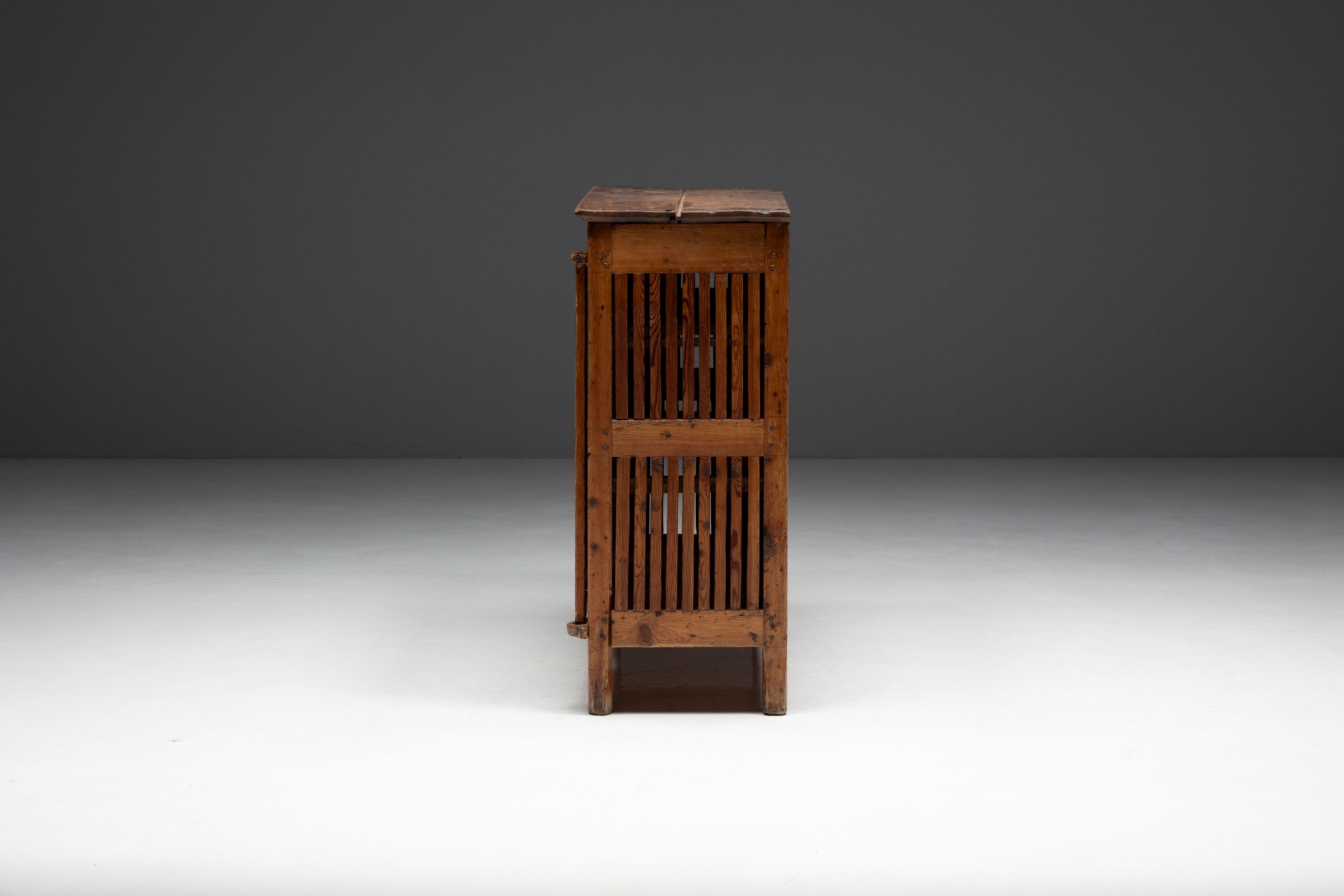 European alpine tommière cabinet from the 19th century